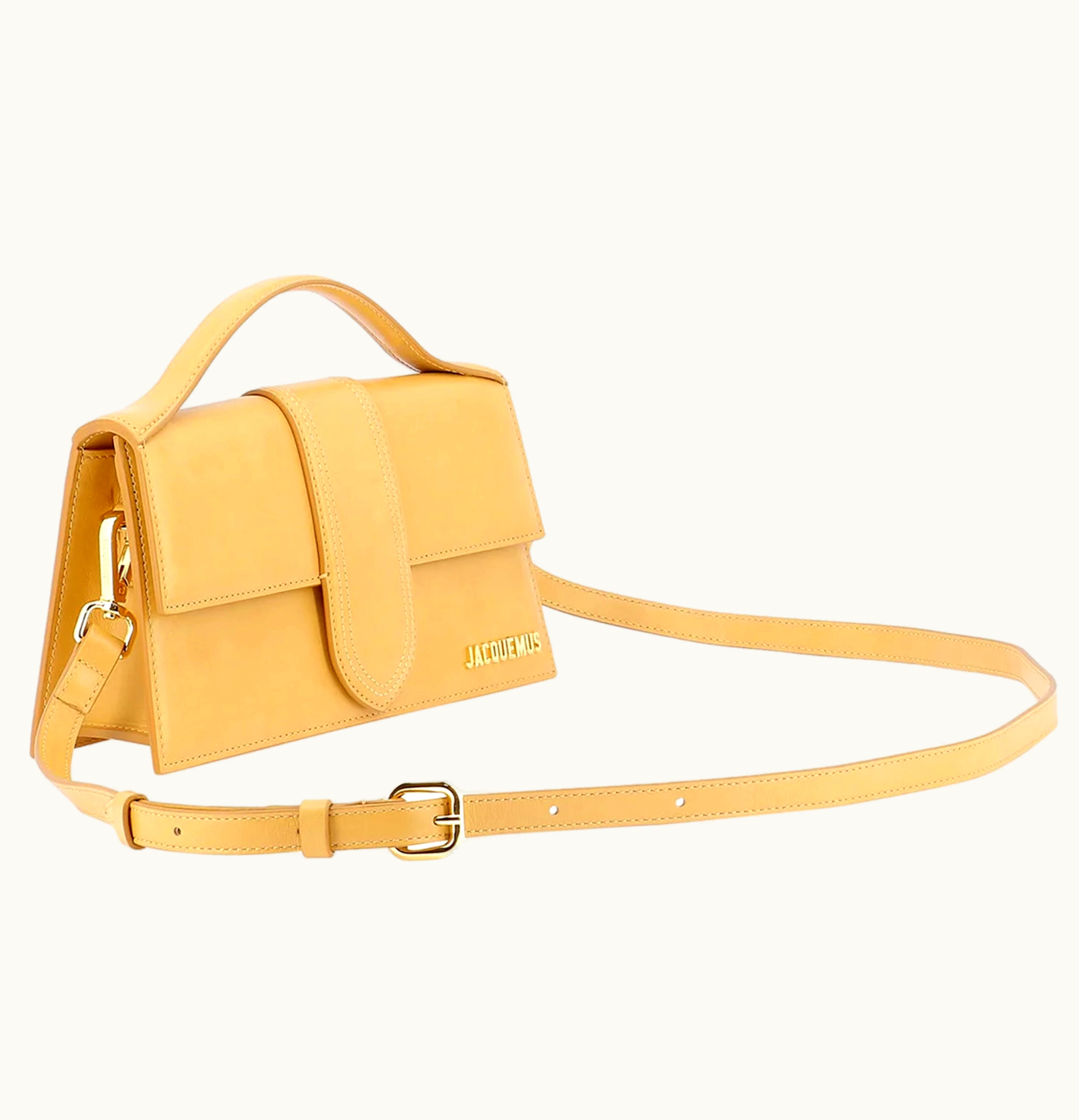 Jacquemus Jacquemus Le Grand Bambino Crossbody Beige