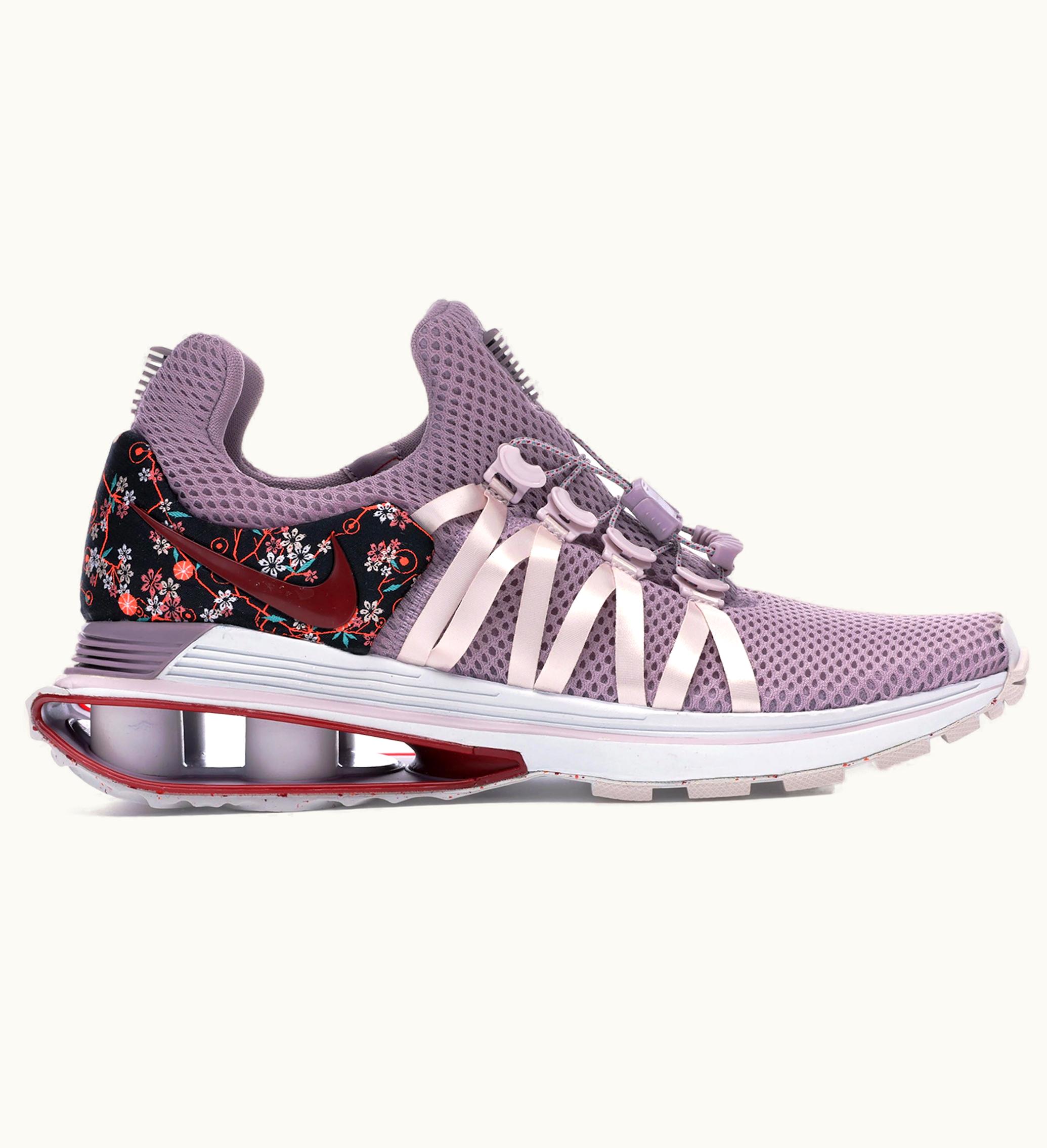 Nike Nike Shox Gravity Cherry Blossom W
