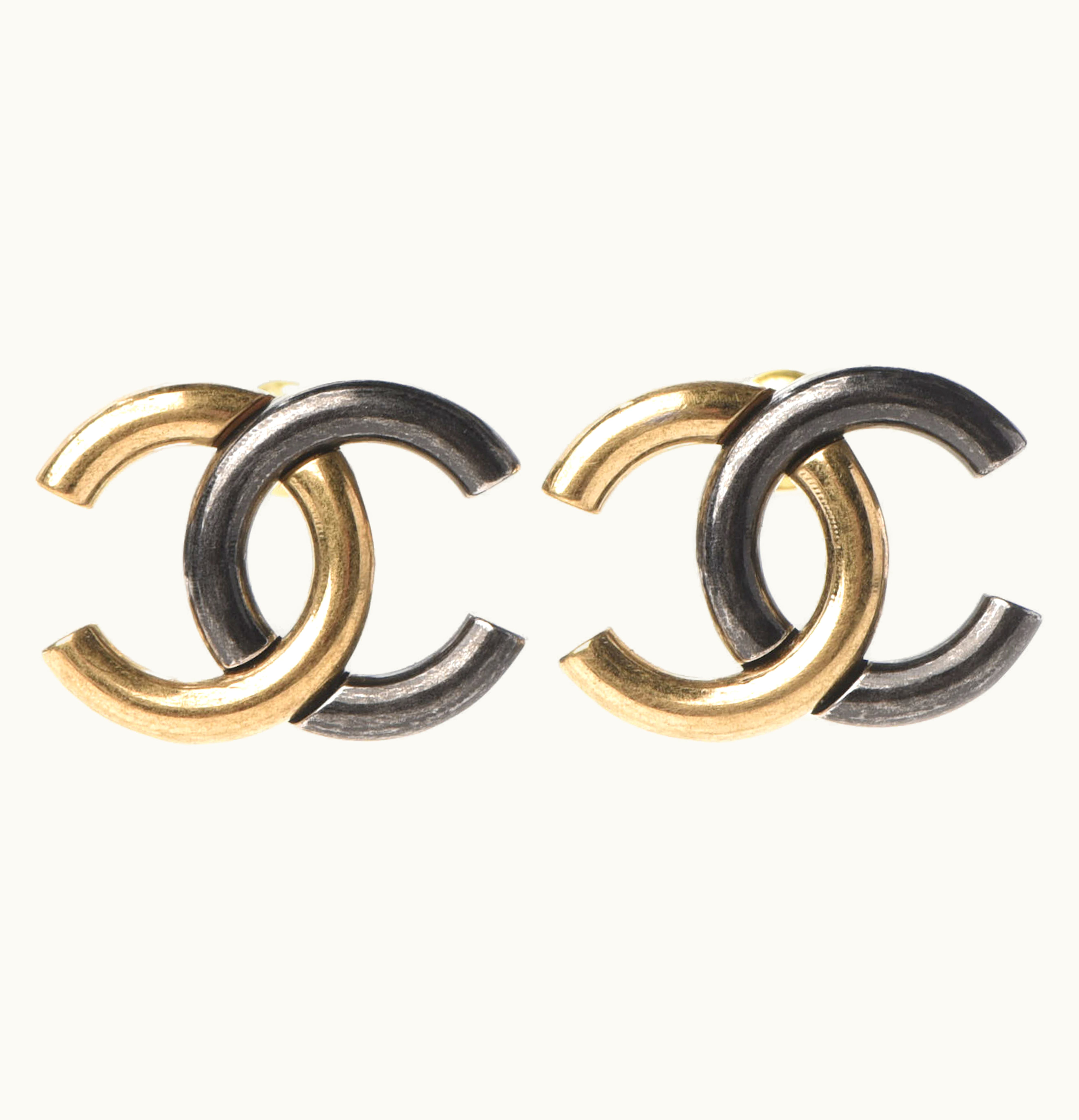 Chanel Chanel Metal CC Earrings Gold Silver