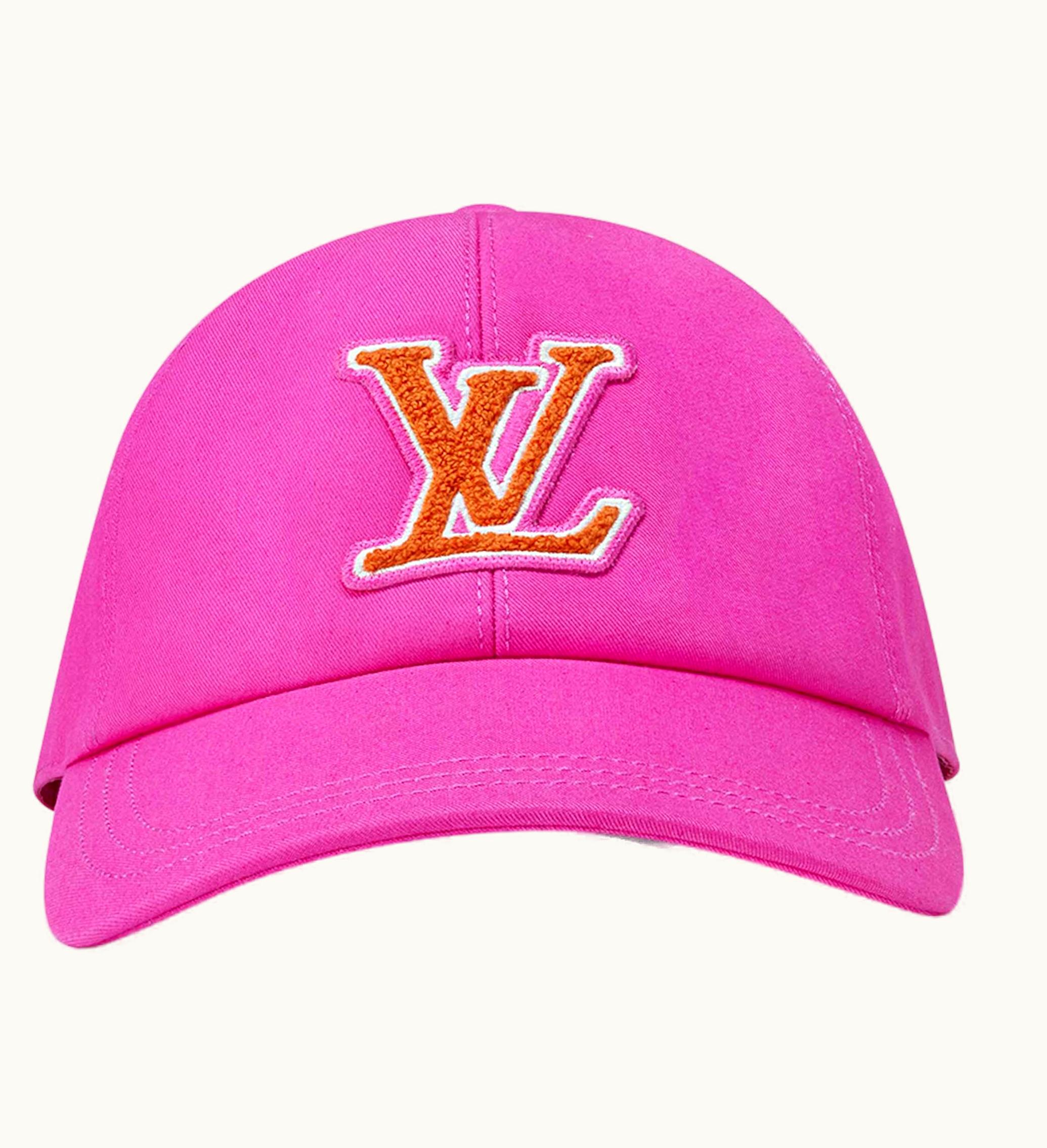 Louis Vuitton Louis Vuitton LV Signature Cap Fuchsia