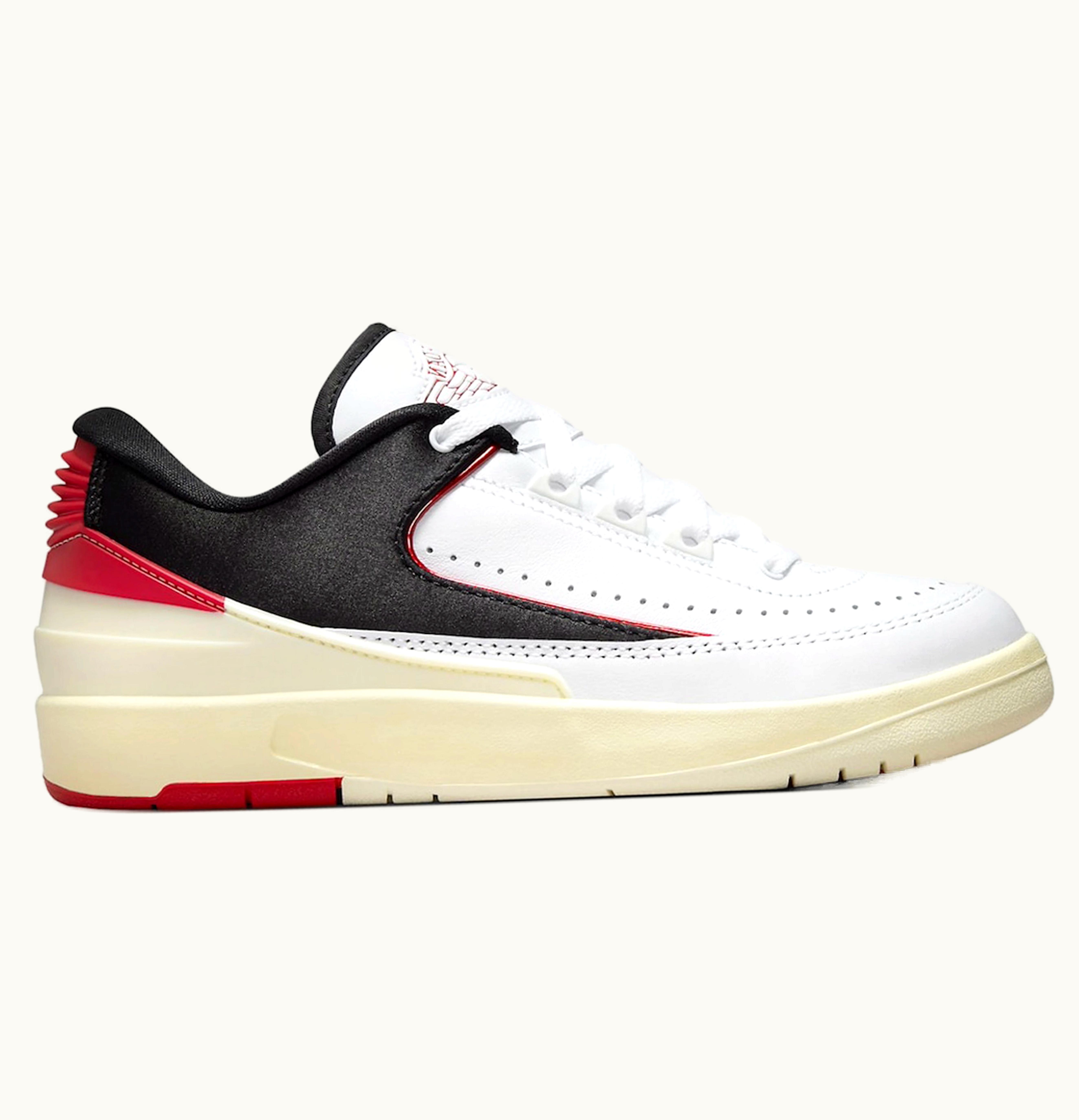 Jordan Air Jordan 2 Retro Low Chicago Twist Womens