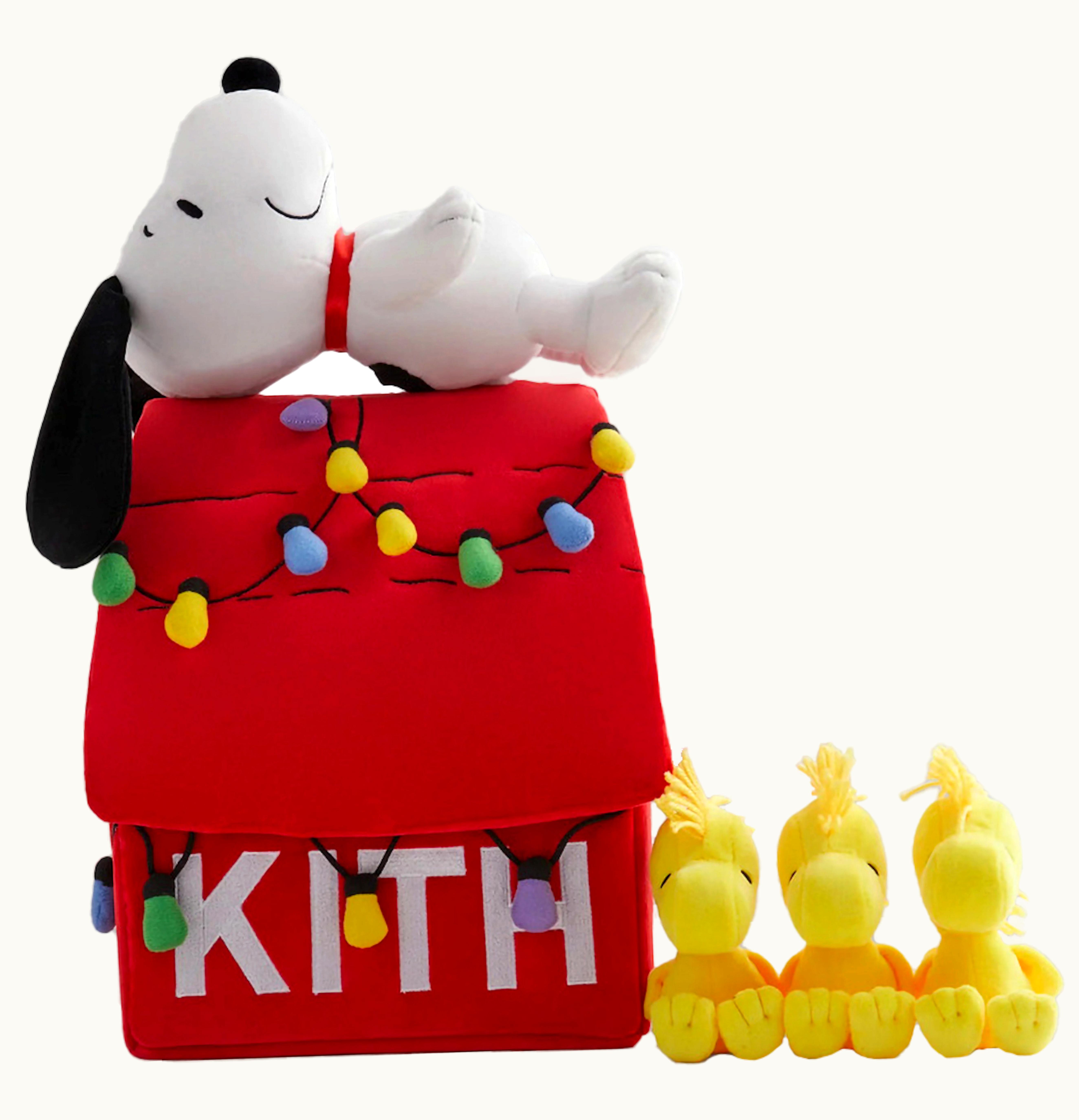 Kith Kith X Peanuts Snoopy Doghouse Plush Multicolor