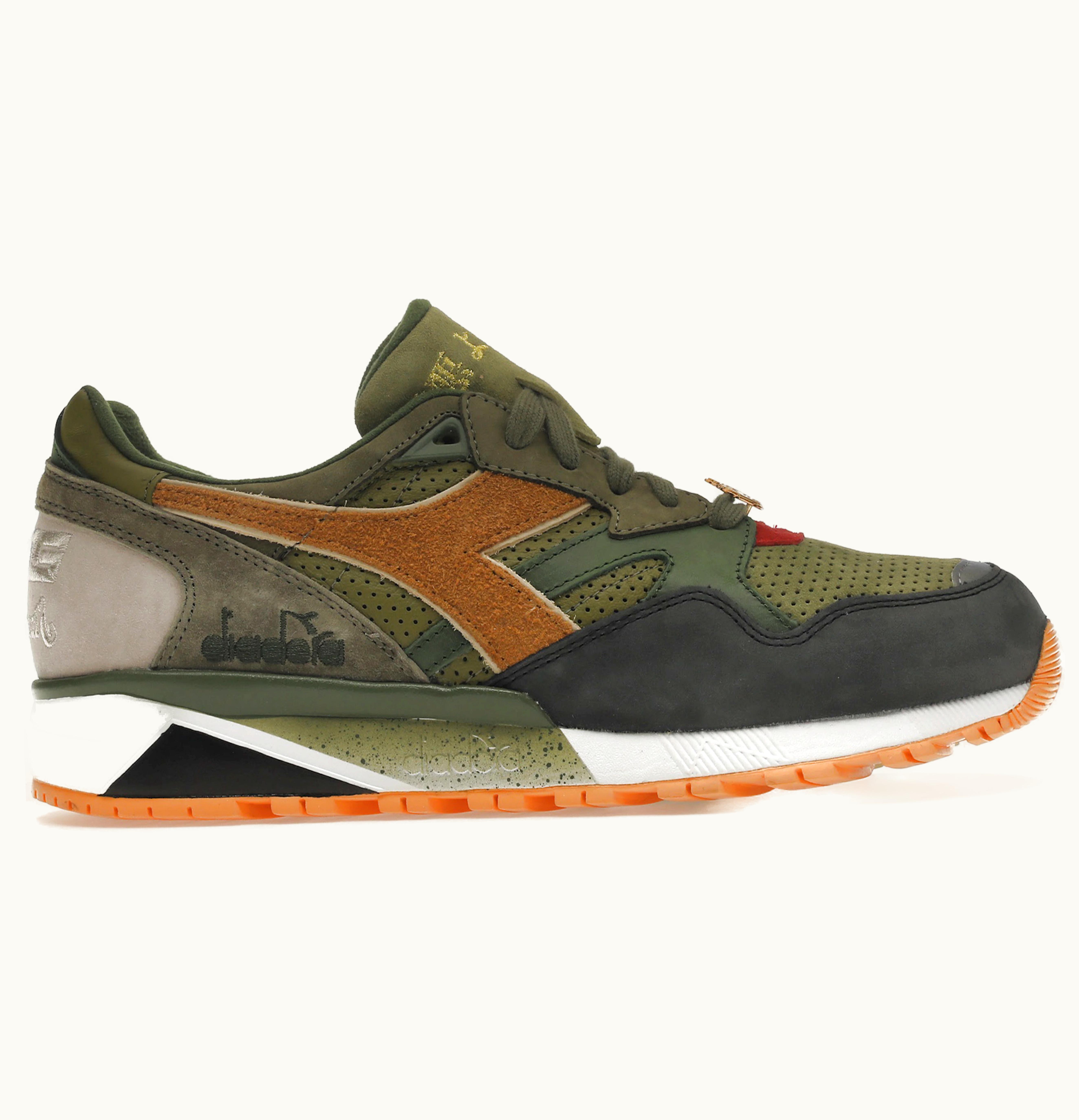 Diadora Diadora N9002 24 Kilates X Mita X Mighty Crown Respect Over Hate