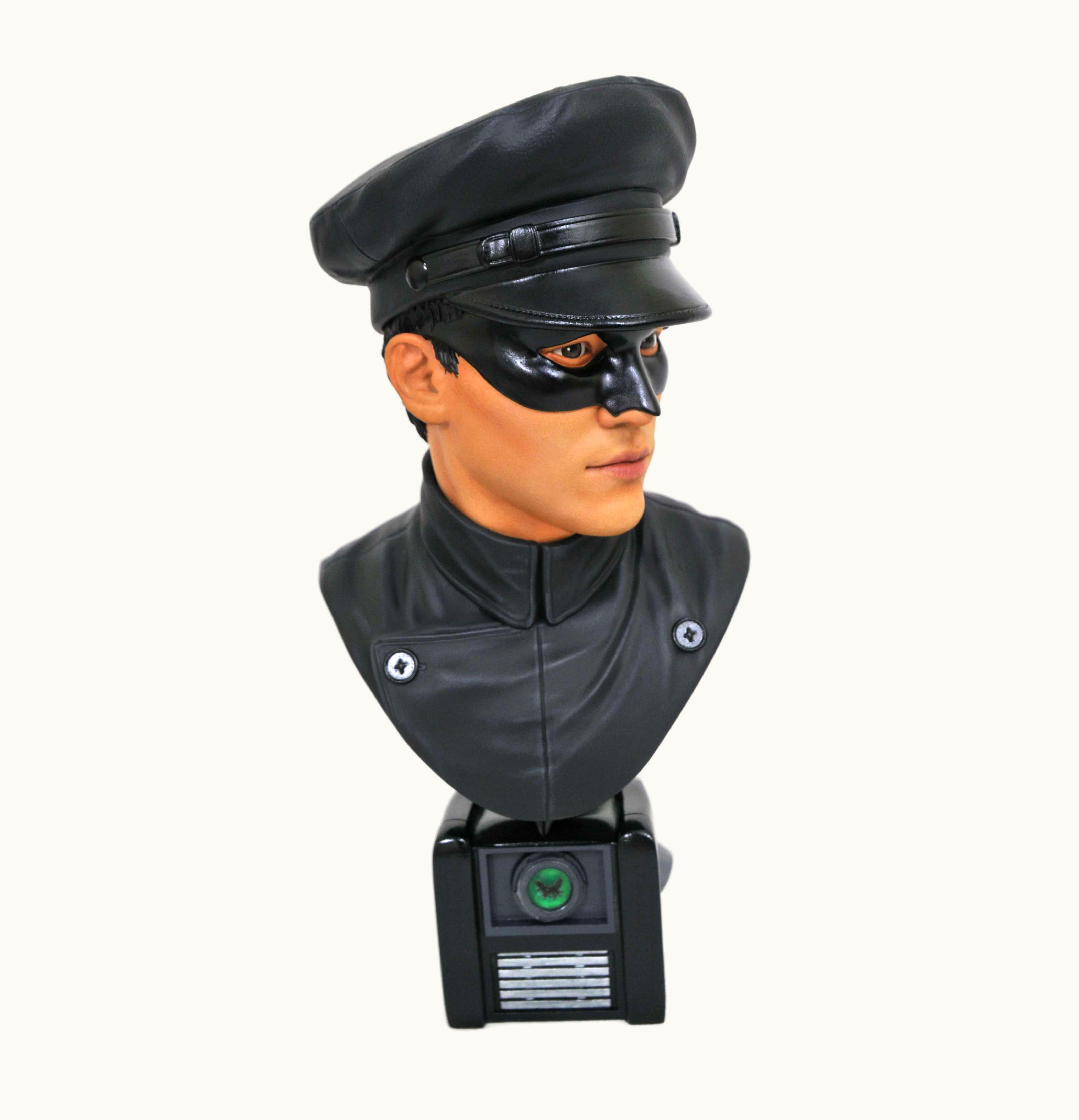 Diamond Select Toys Diamond Select Toys DC Green Hornet Legendary Film Kato Half Scale Bust