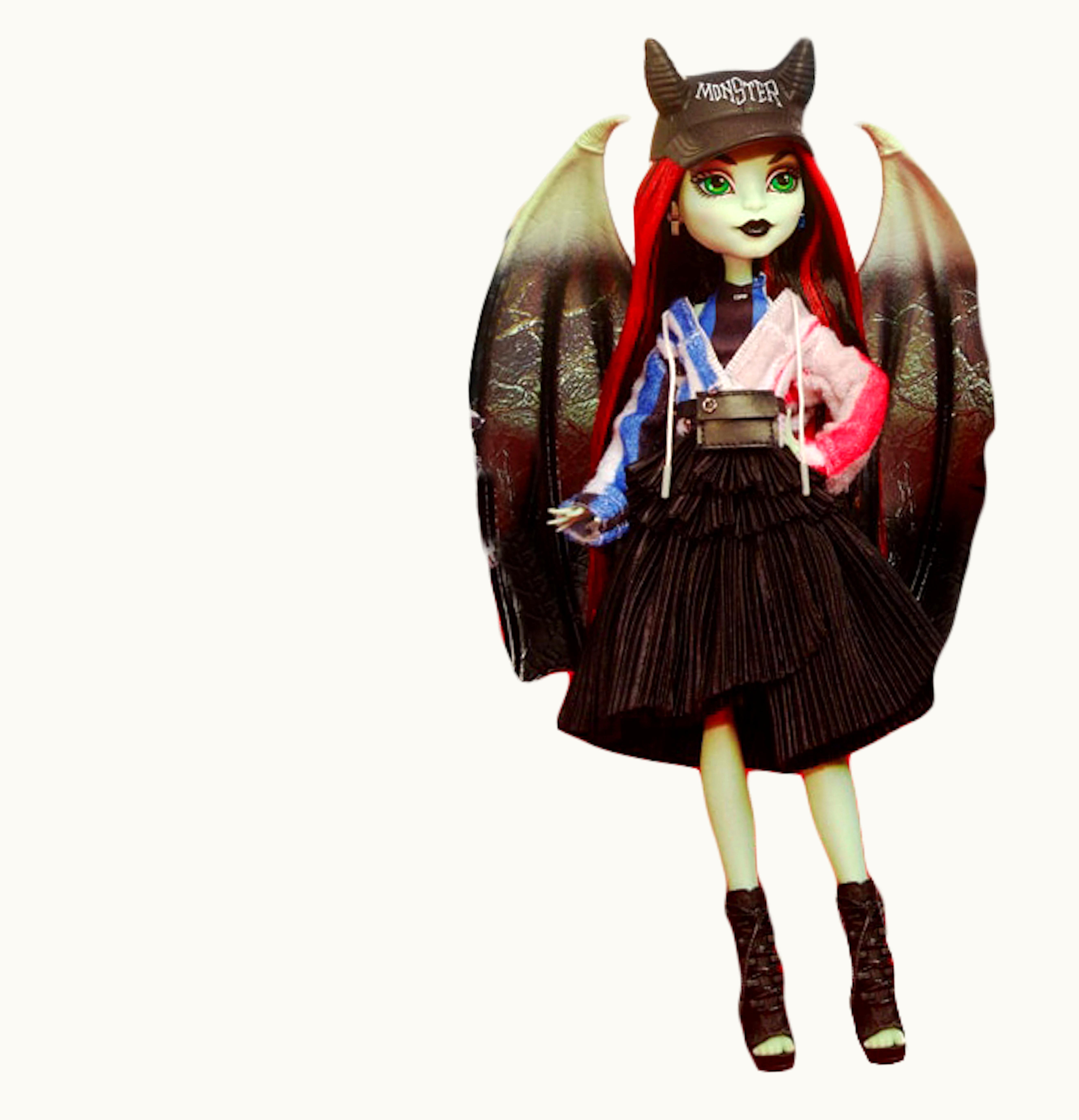 Mattel Mattel Off White C O Monster High Symphanee Midnight Doll