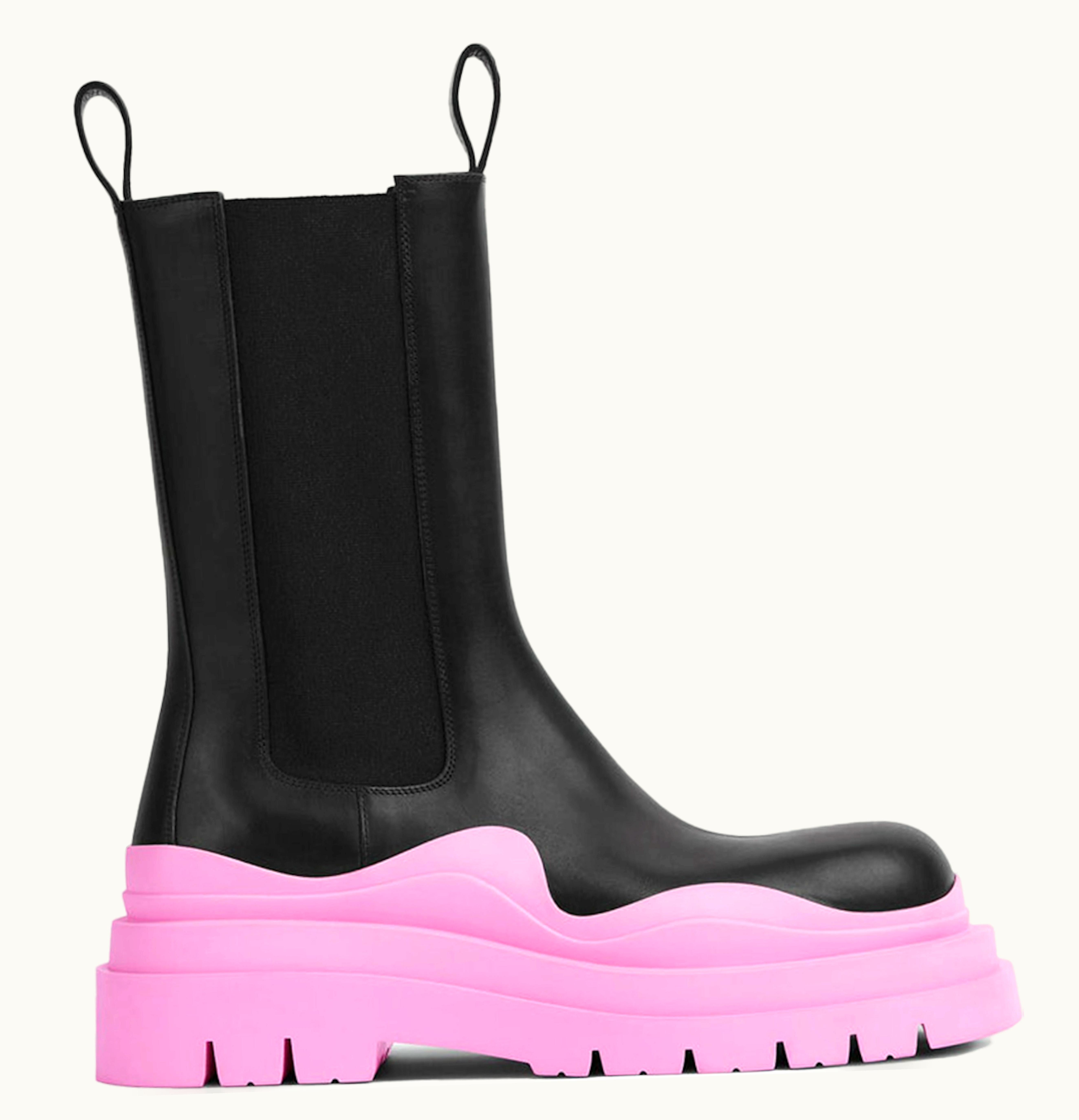 Bottega Veneta Tire Chelsea Boot Black Gloss Womens