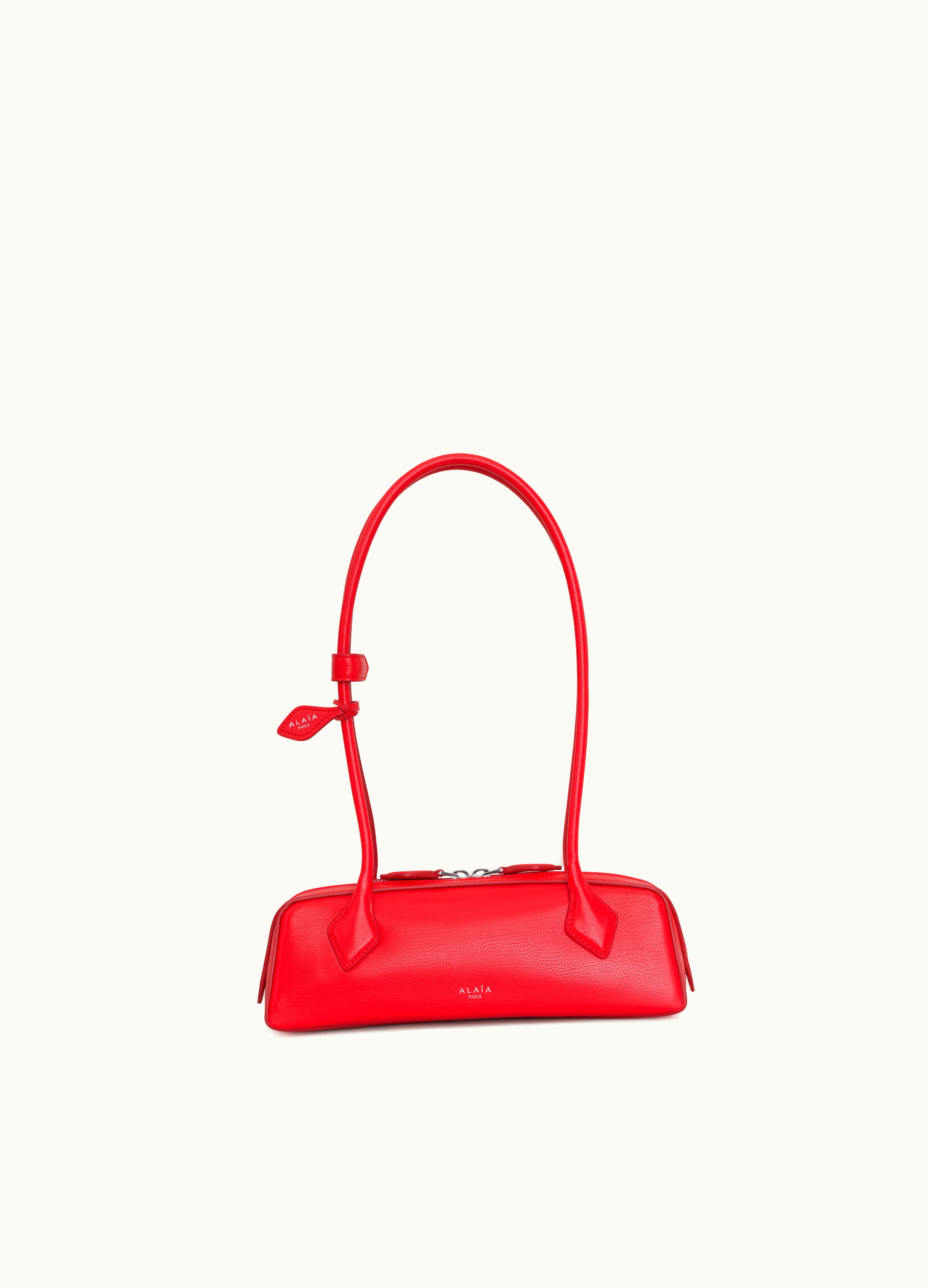 Alaia Alaia Le Teckel Shoulder Bag Small in Calfskin Black