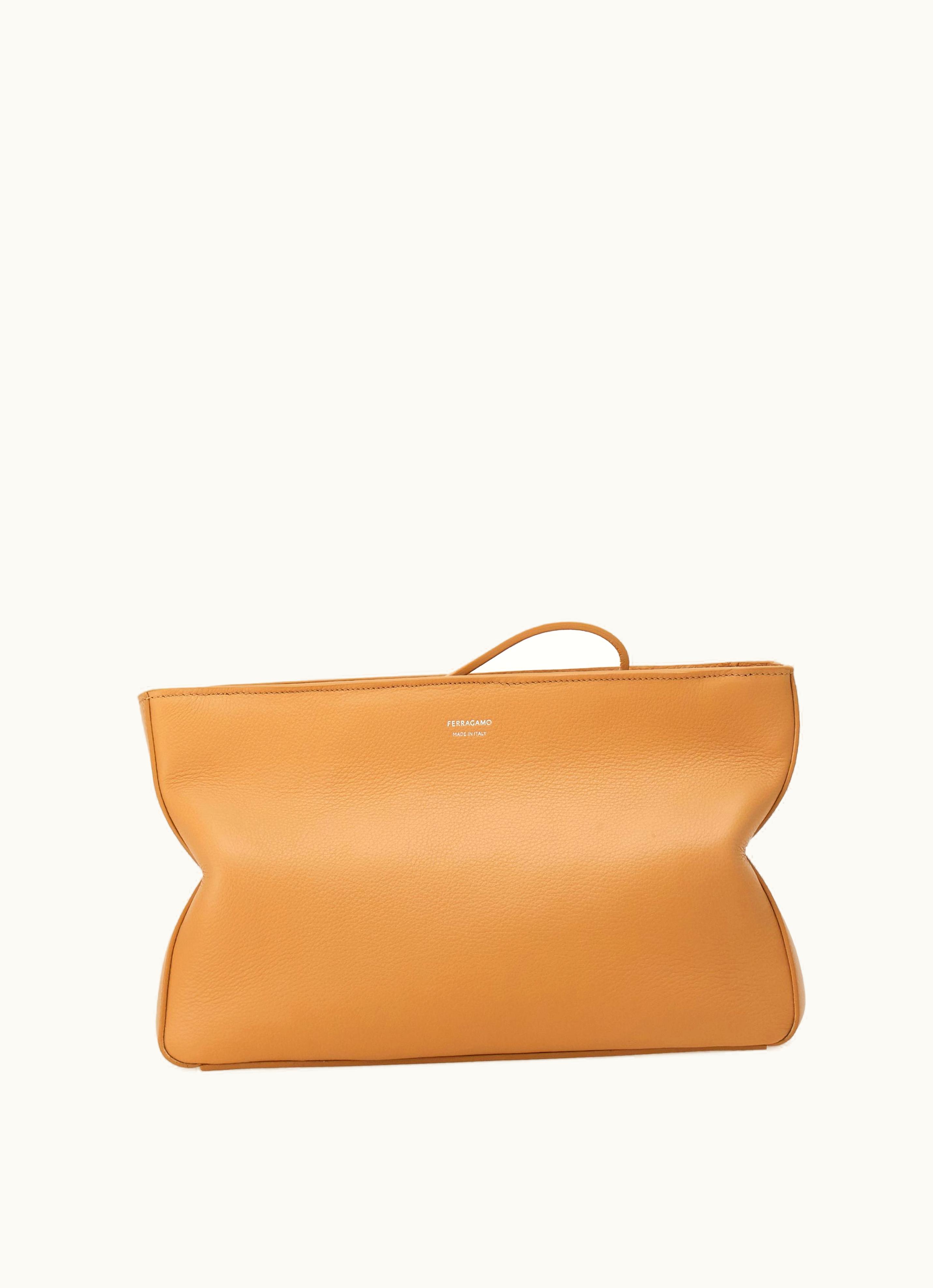 Ferragamo Ferragamo Soft Pouch Portfolios & Clutches 769900