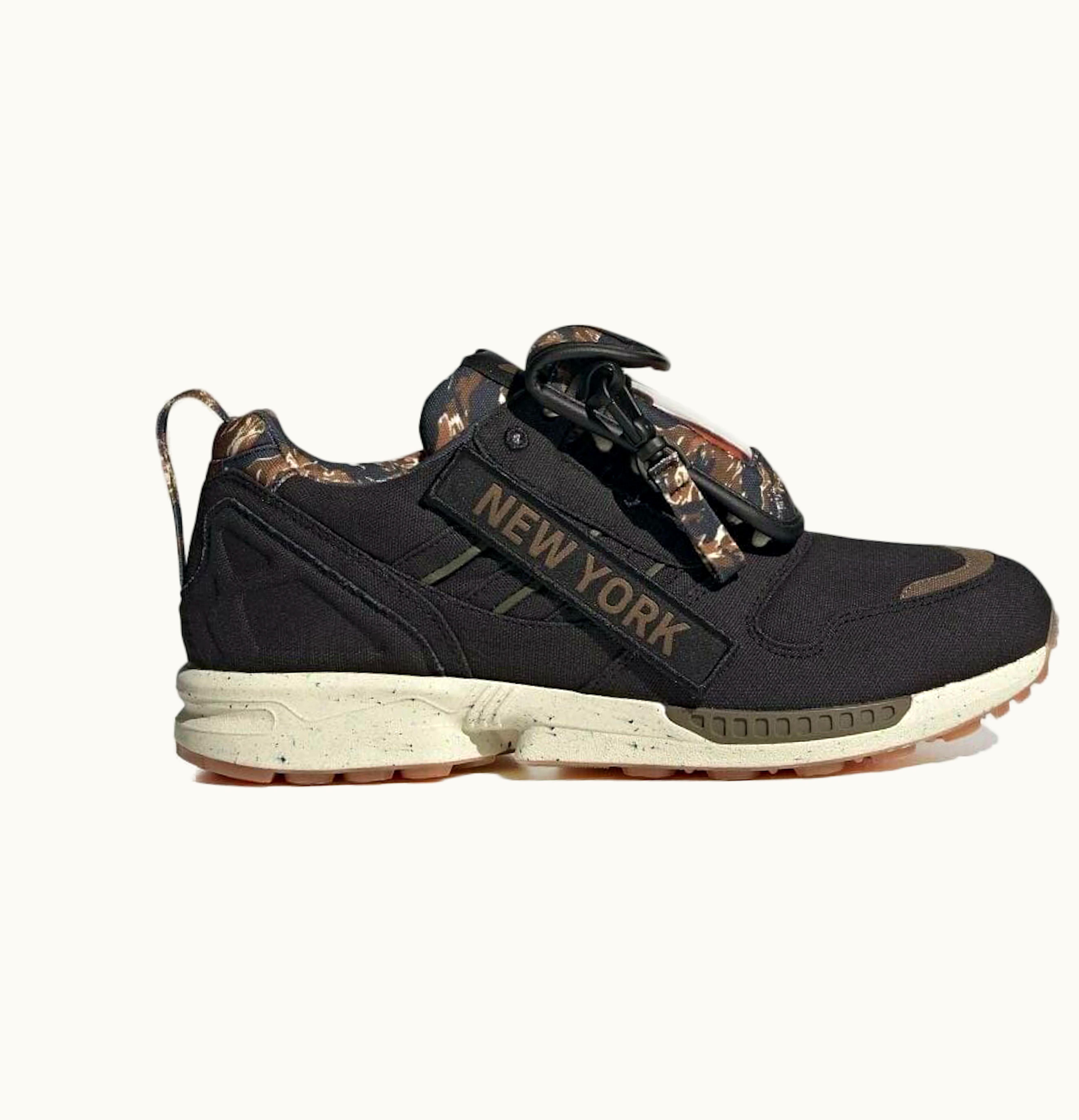 Adidas adidas ZX 8000 Out There USA