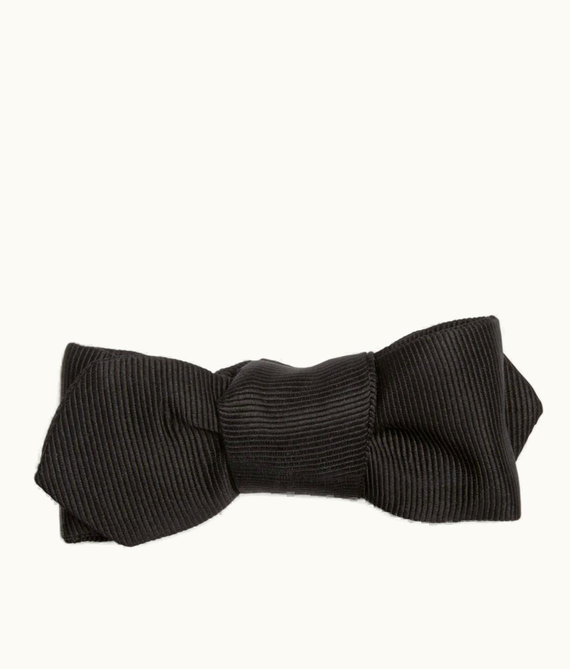 Tom Ford Tom Ford Small Grosgrain PRE-TIED Evening Bow Tie