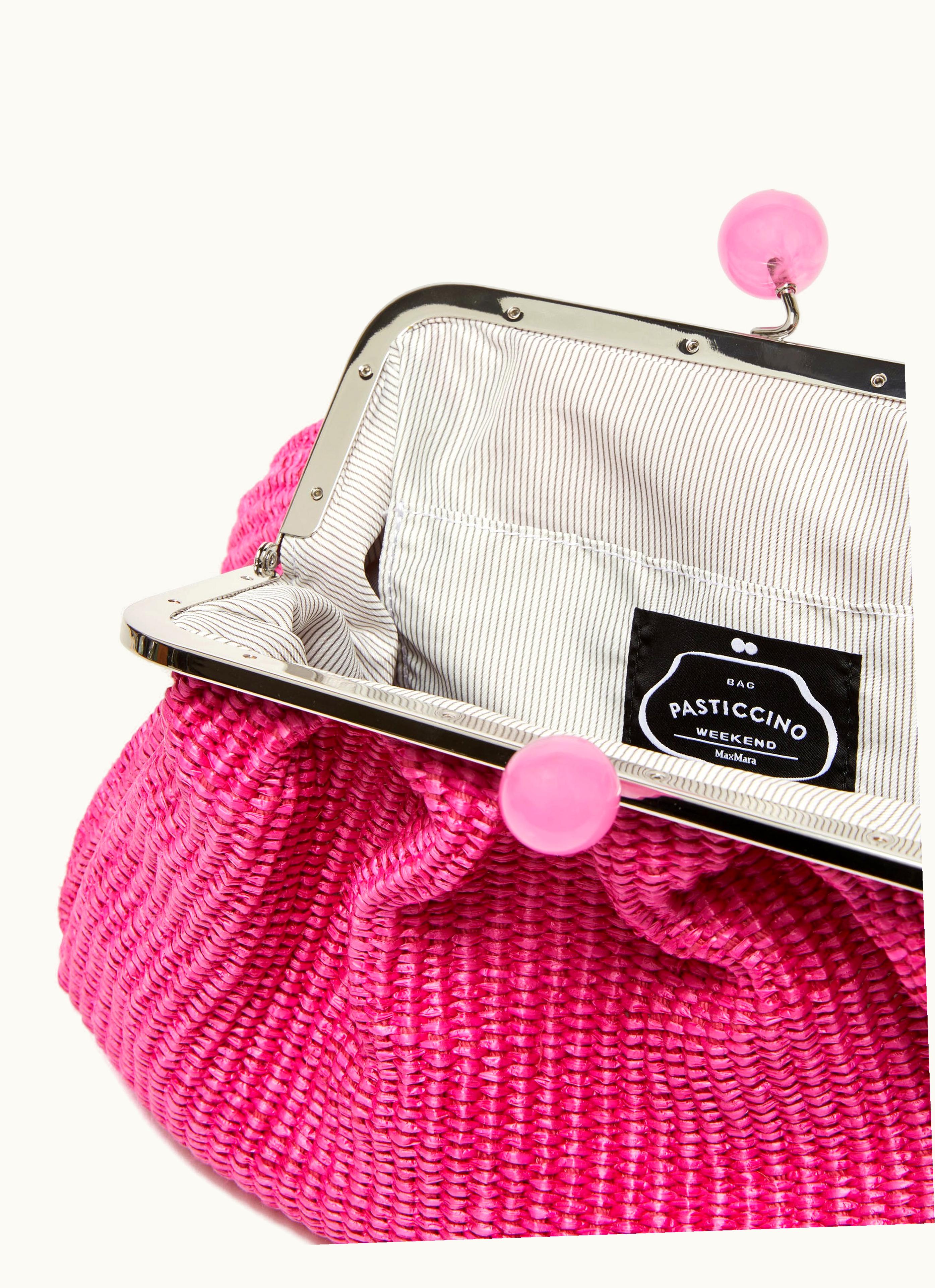 Max Mara Max Mara Medium raffia-look Pasticcino Bag Fuchsia Fortuna