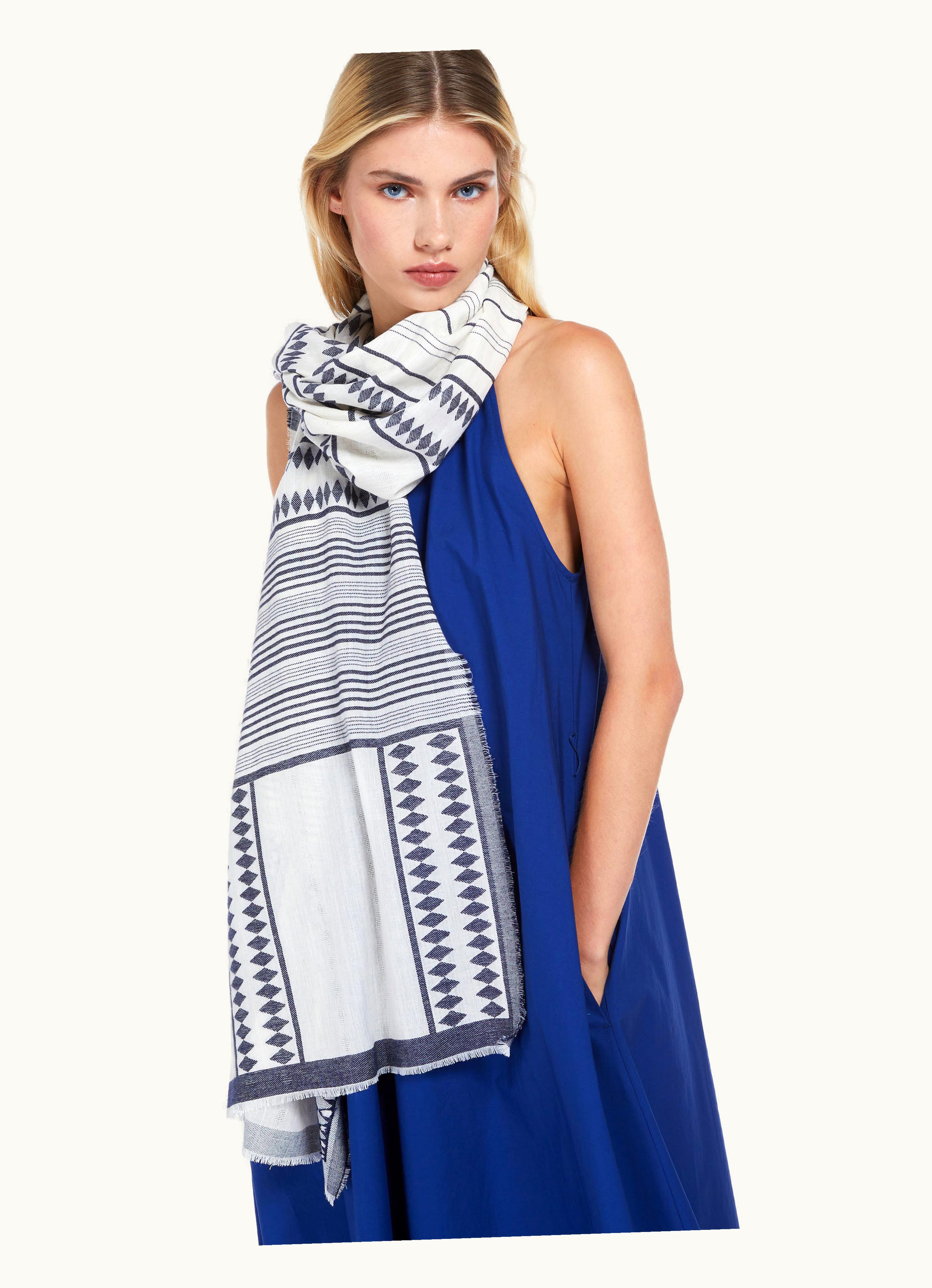 Max Mara Max Mara Fil Coupé Jacquard Stole Ultramarine Mirto