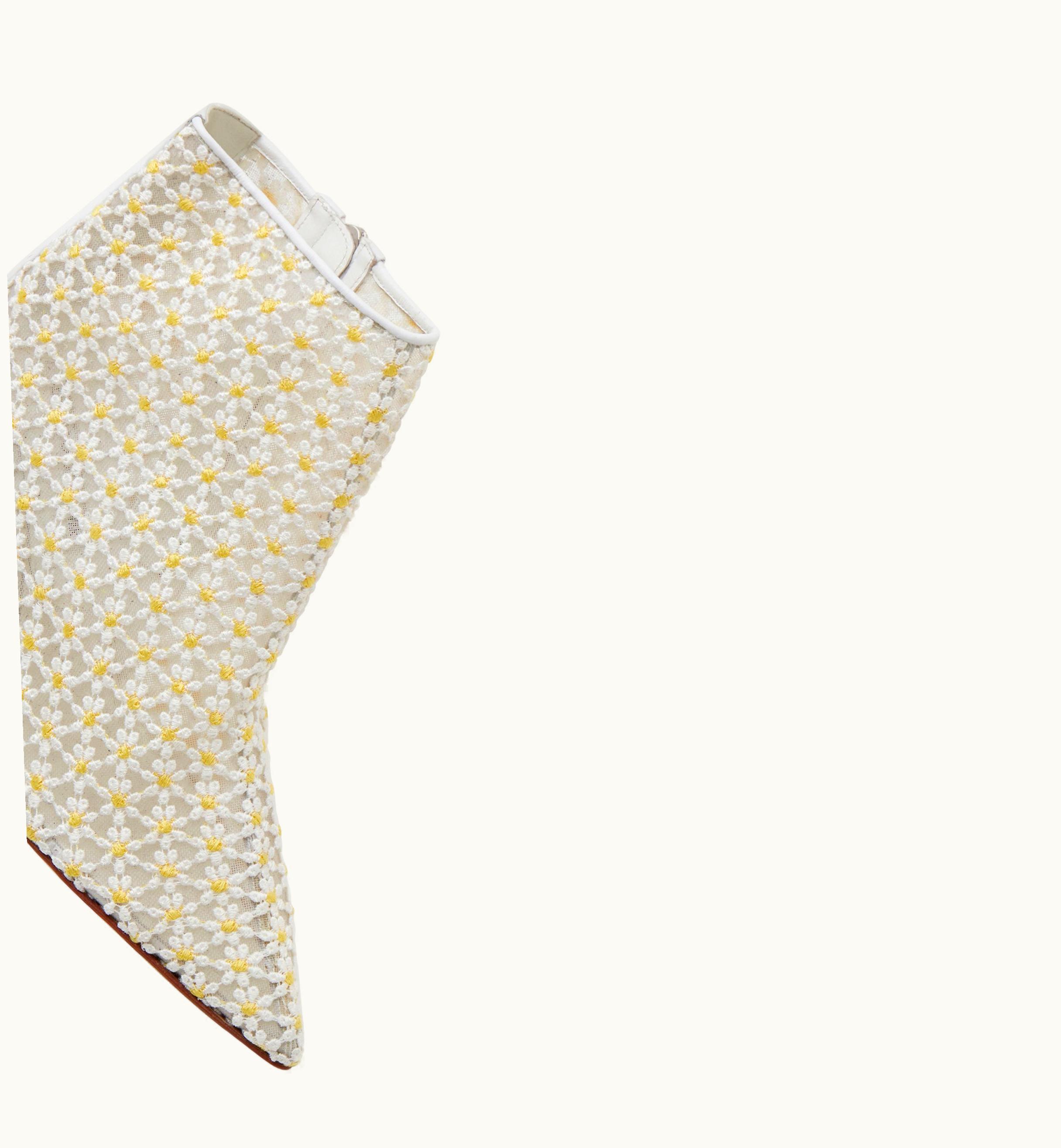 Manolo Blahnik Manolo Blahnik Margolotta White Lace Daisy Ankle Boots