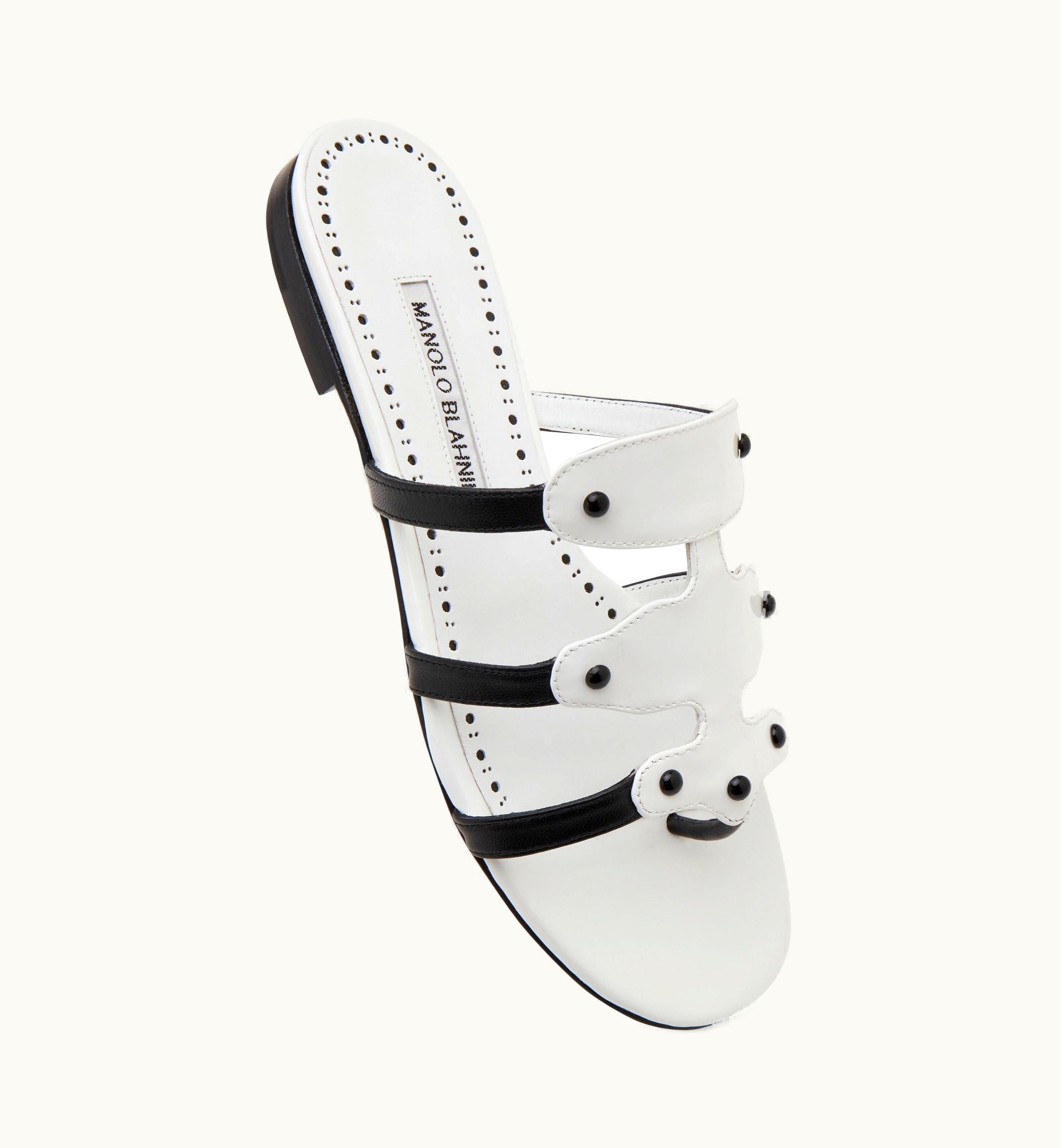 Manolo Blahnik Manolo Blahnik Syracusaflat White Patent Leather Flat Sandals