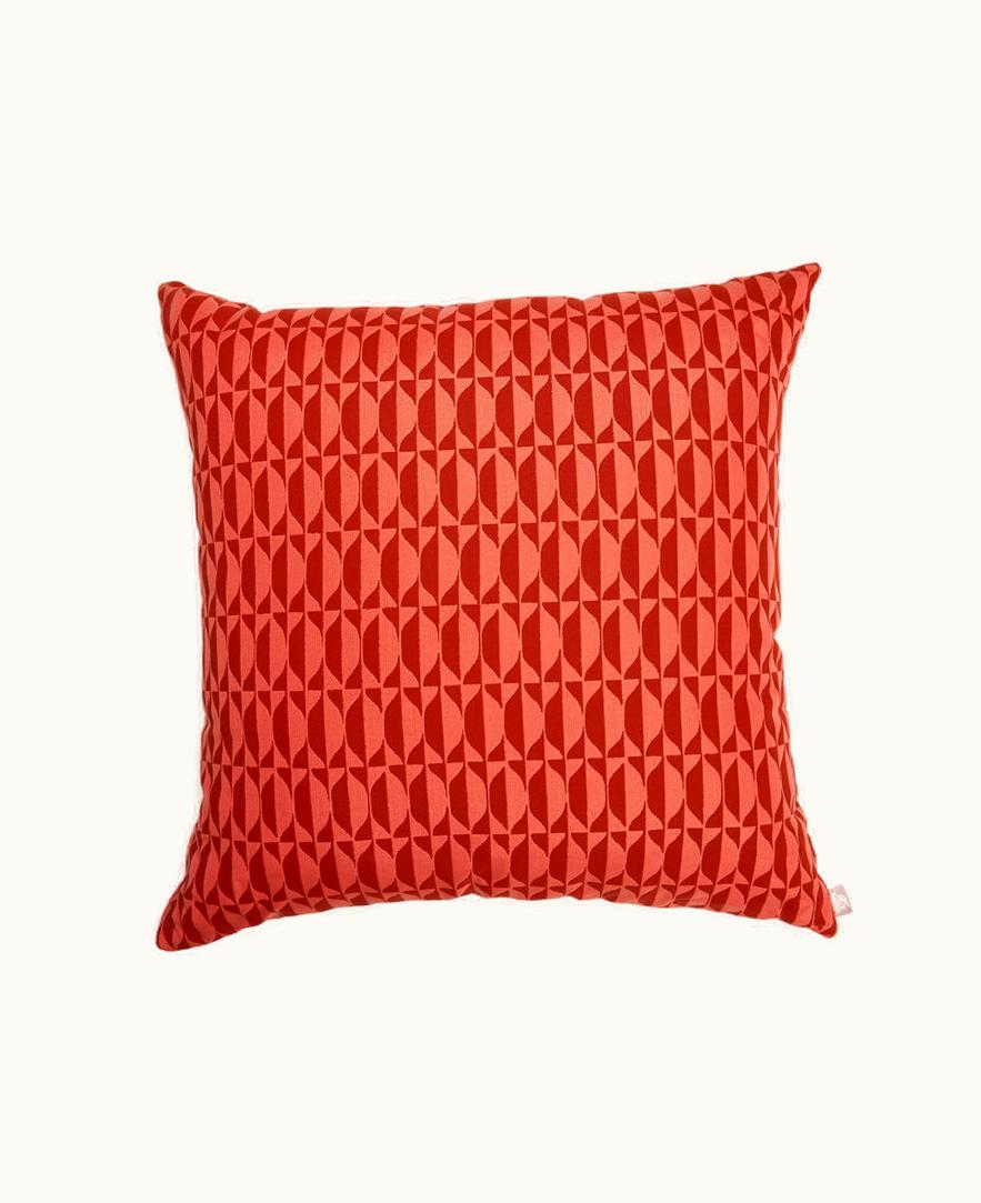 Fornasetti Fornasetti Outdoor Cushion Losanghe In Pink / Mattone PILL051E60FOR22ROS