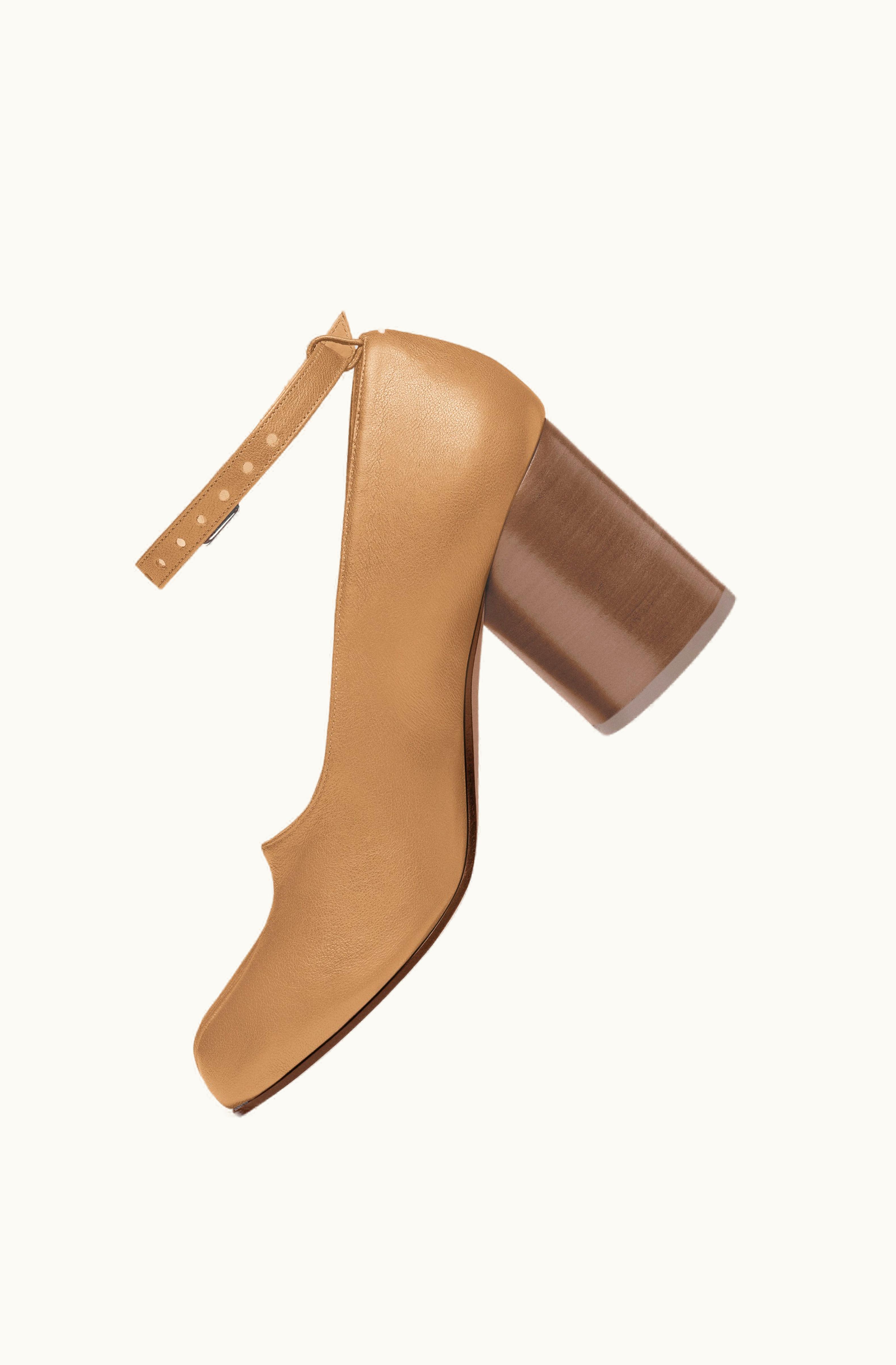 Maison Margiela Maison Margiela Tabi Leather Heels Major Brown Nude