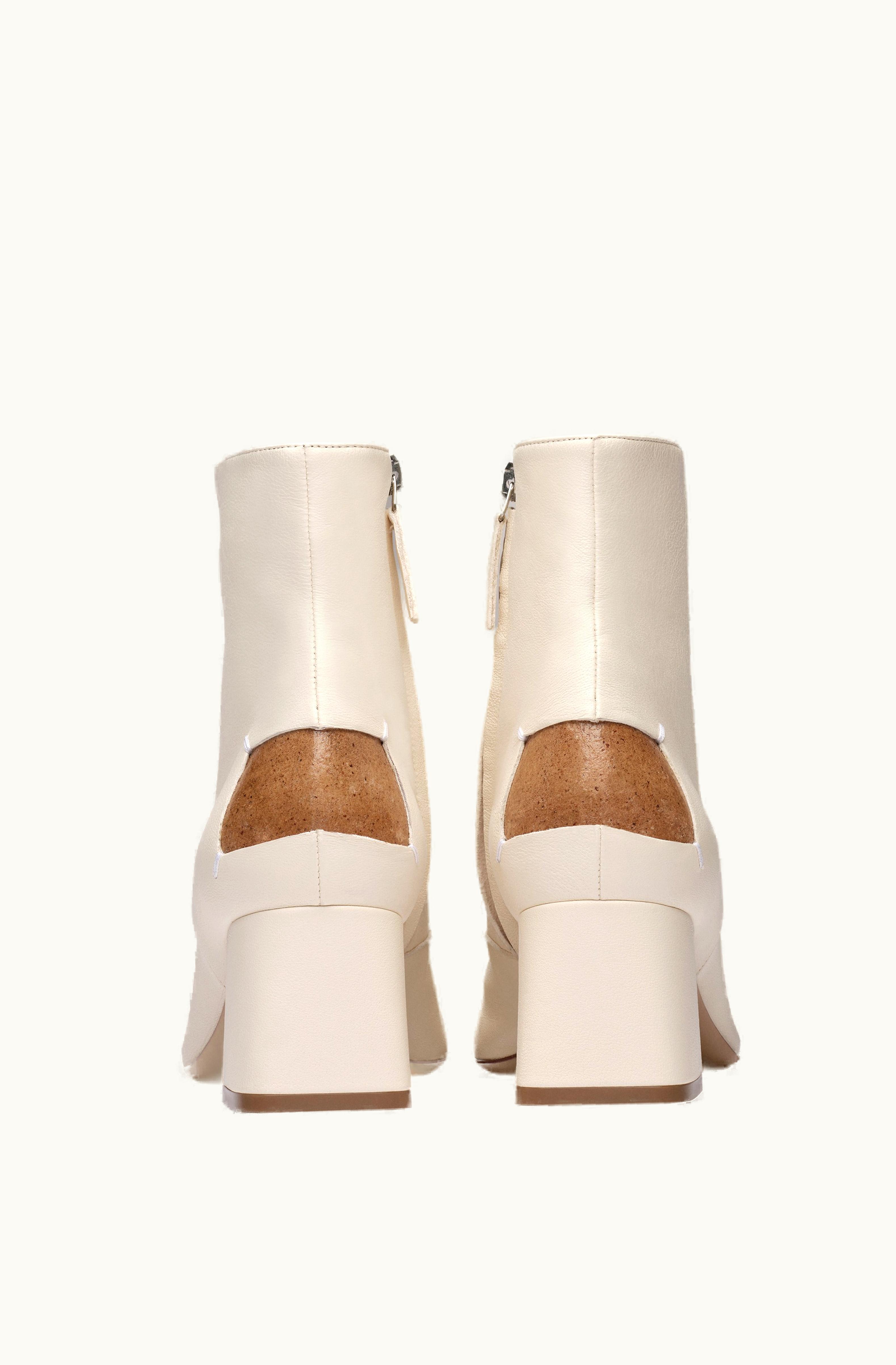 Maison Margiela Maison Margiela Trapeze Heel Ankle Boots White