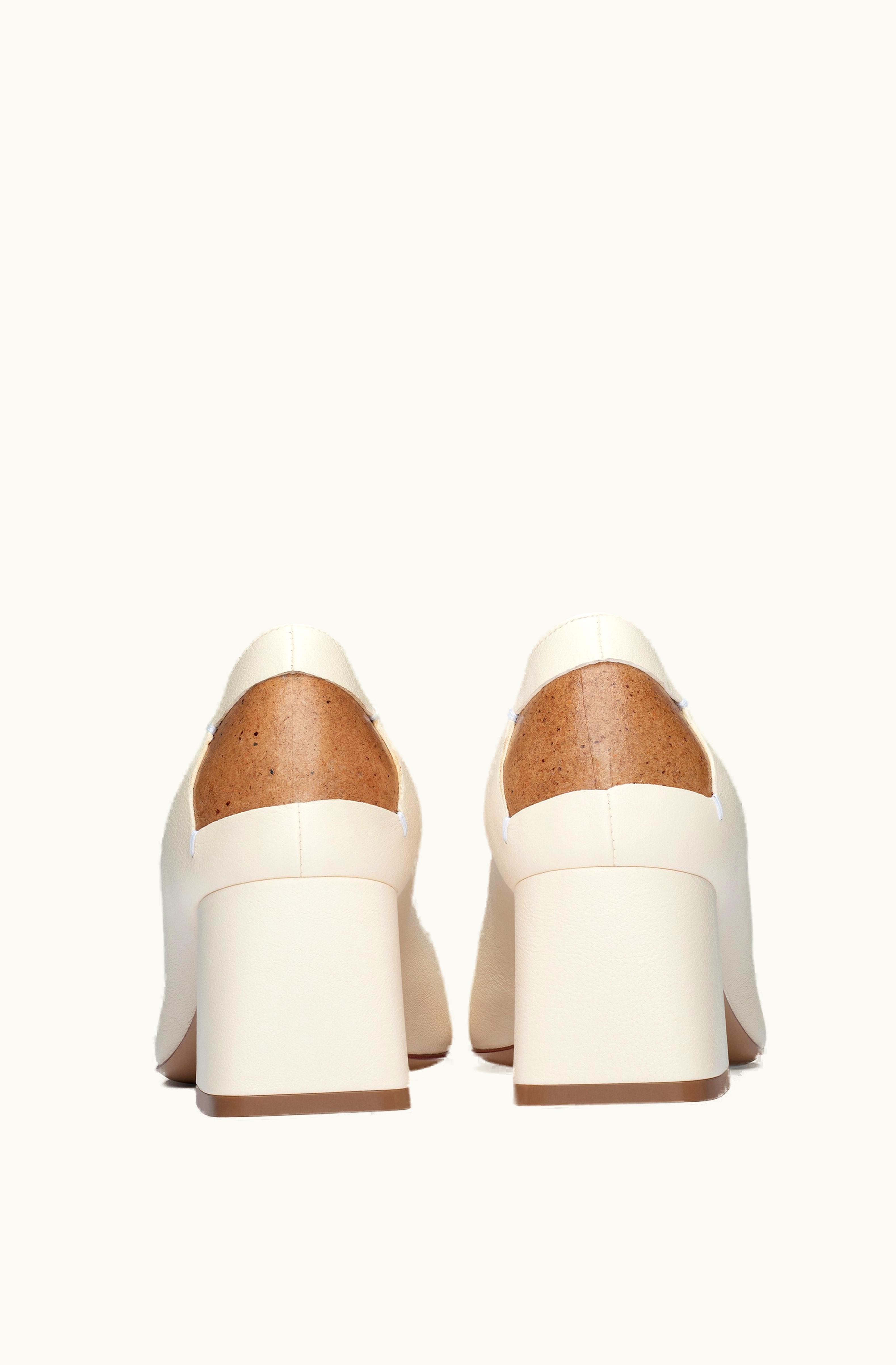 Maison Margiela Maison Margiela Four Stitches Décortiqué Pumps White
