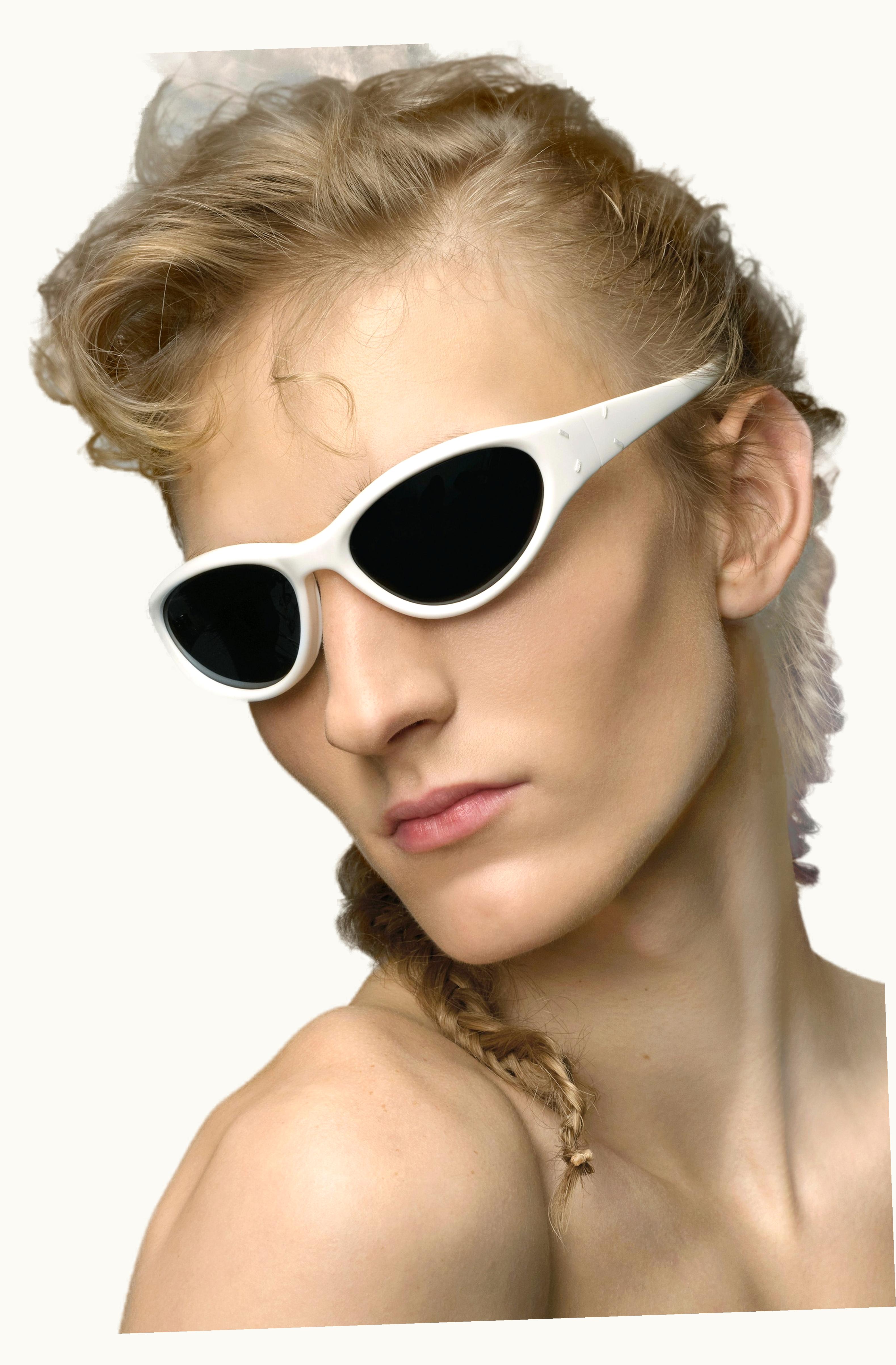 Maison Margiela Maison Margiela MM X Gentle Monster MM105 White