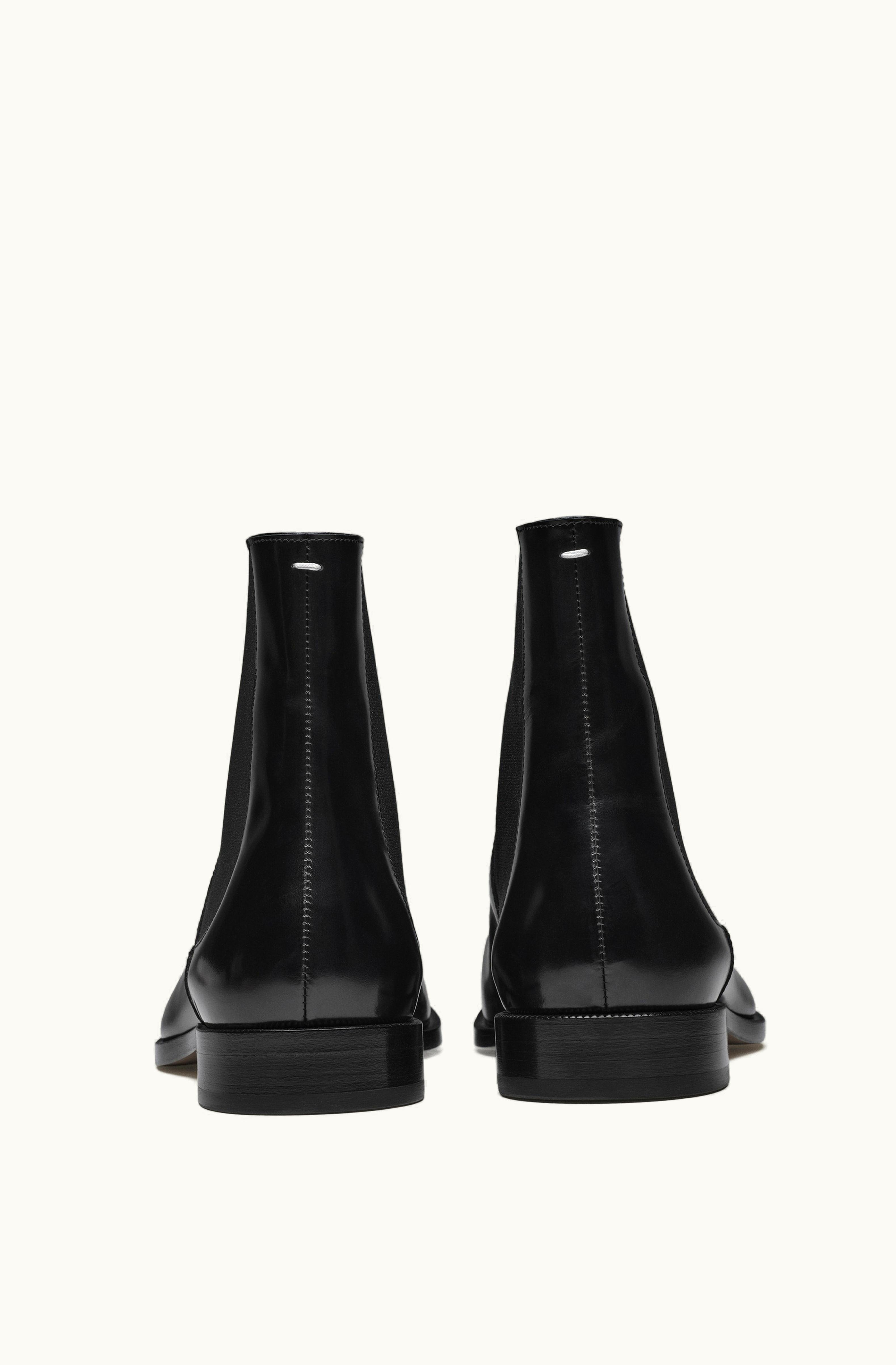 Maison Margiela Maison Margiela Tabi Chelsea Boots Black With Split Toe Black