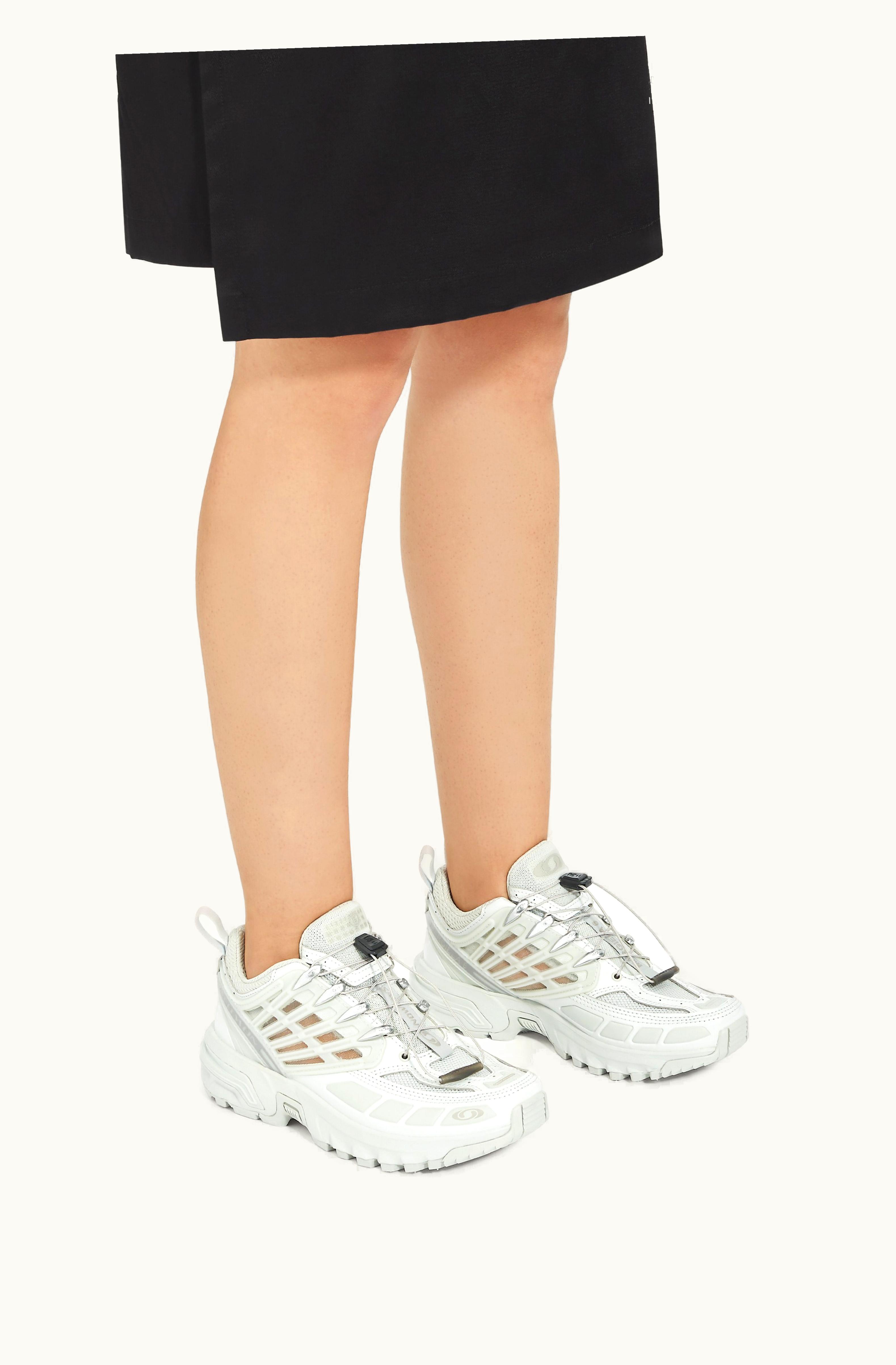 MM6 Maison Margiela MM6 Maison Margiela ACS Pro MM6 Maison Margiela White Salomon Collaboration Sneakers Black