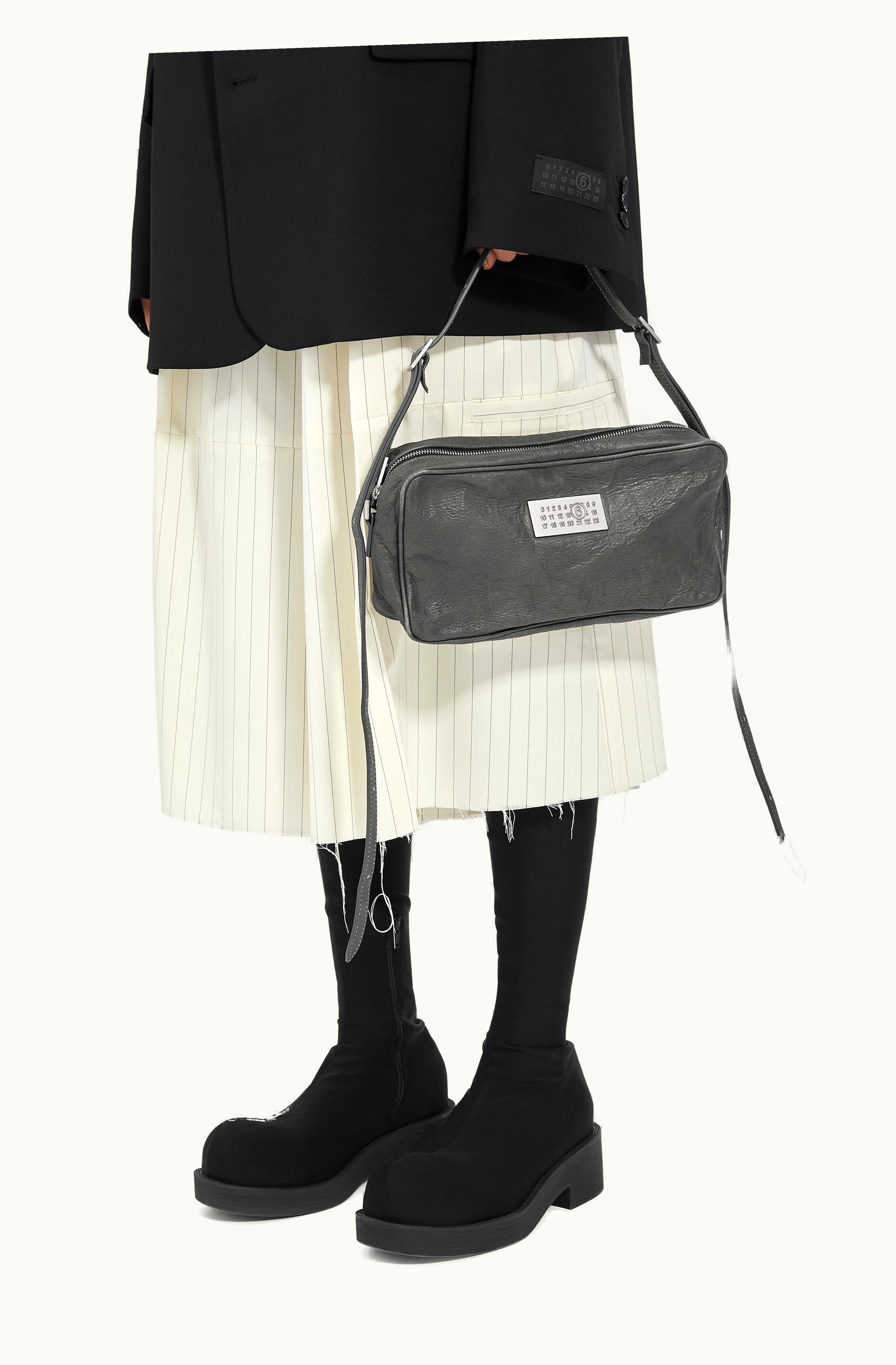 MM6 Maison Margiela MM6 Maison Margiela Numeric Bag Small - Worn Out Leather Black