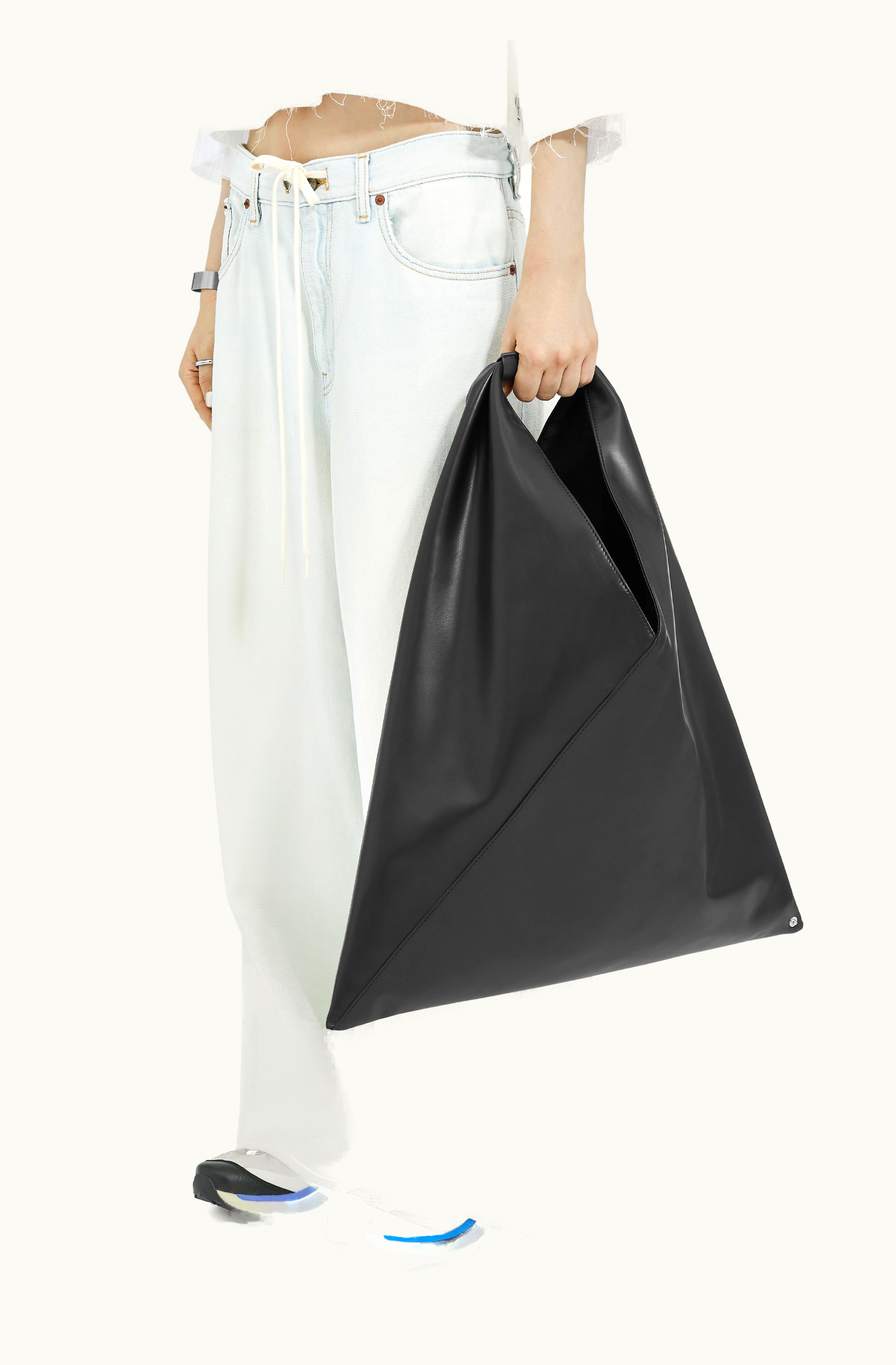 MM6 Maison Margiela MM6 Maison Margiela Classic Japanese Handbag Black S54WD0039P6444T8013