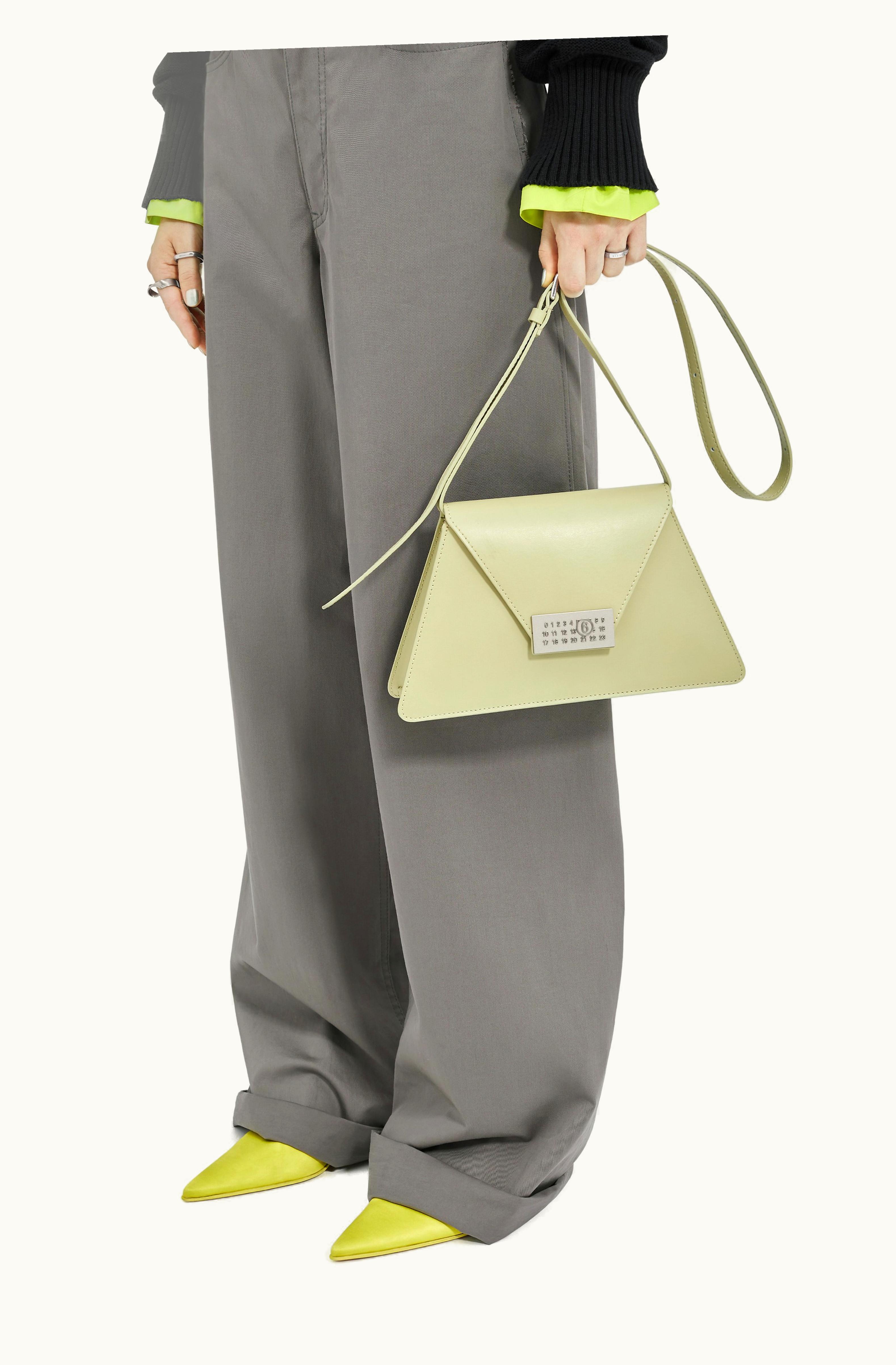 MM6 Maison Margiela MM6 Maison Margiela Numbers Cb Bag Medium - No Seam Aloe Vera