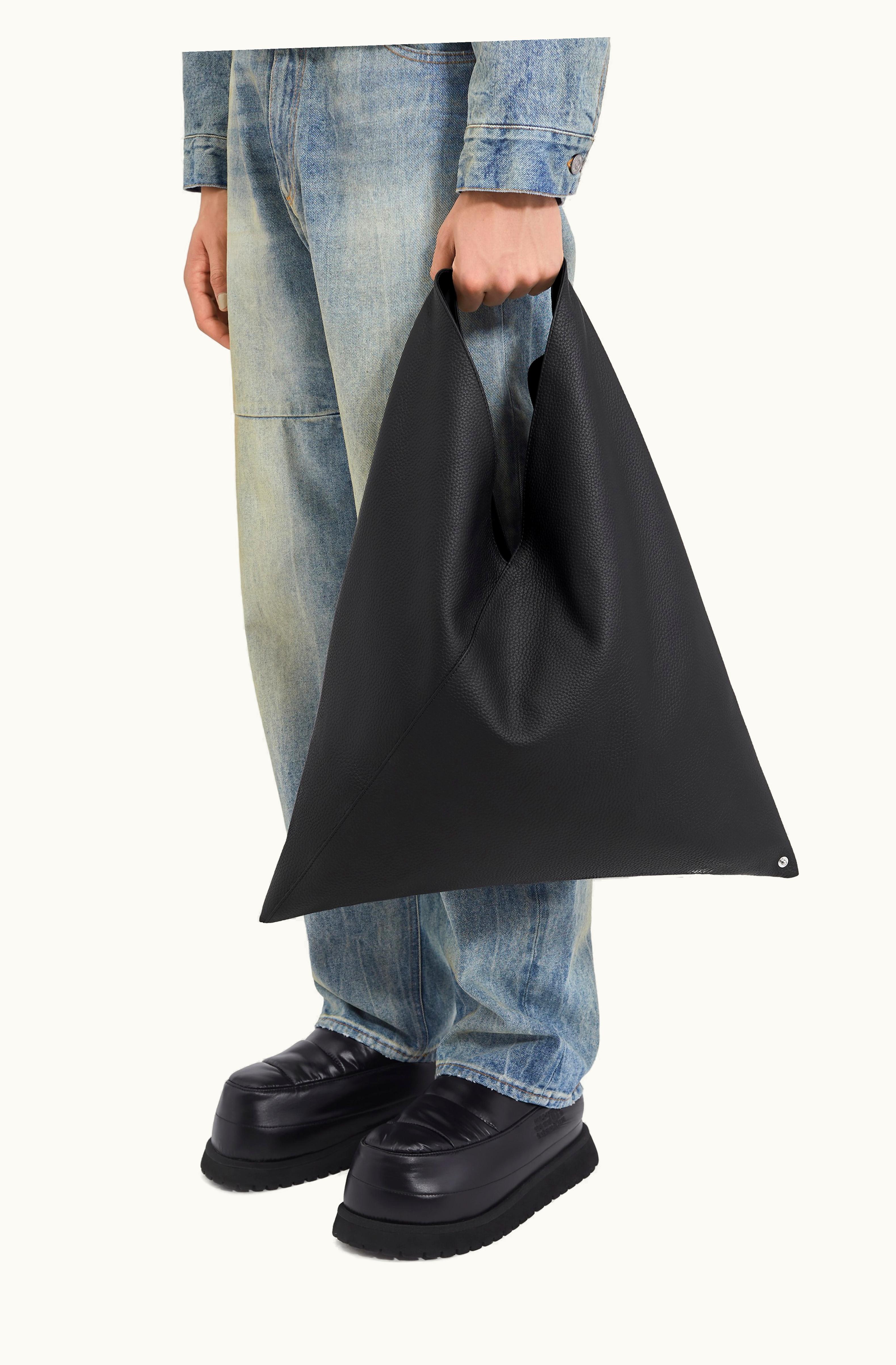 MM6 Maison Margiela MM6 Maison Margiela Medium Japanese Bag In Grainy Leather Black