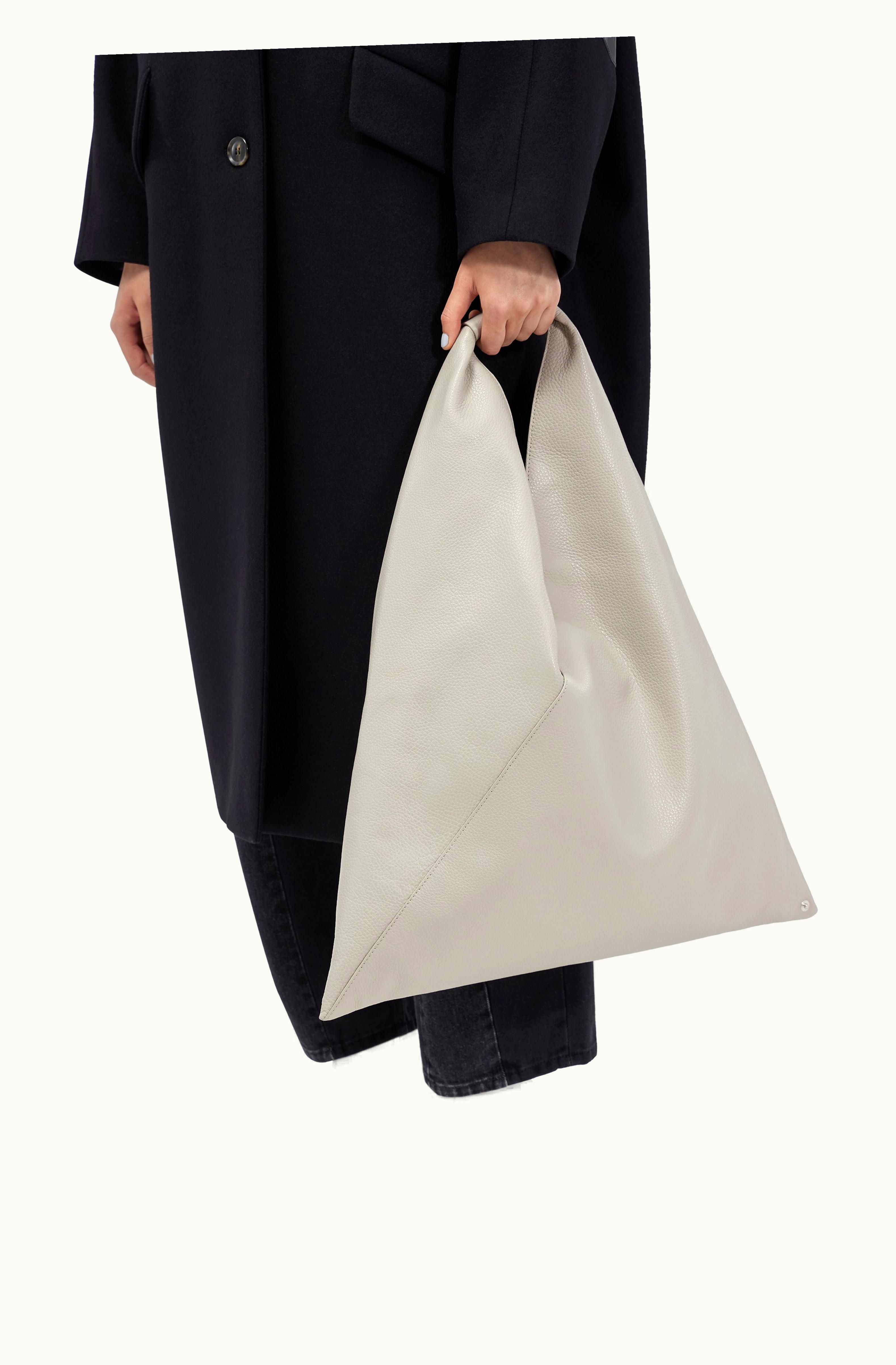 MM6 Maison Margiela MM6 Maison Margiela Grainy Leather Japanese Bag Light Grey